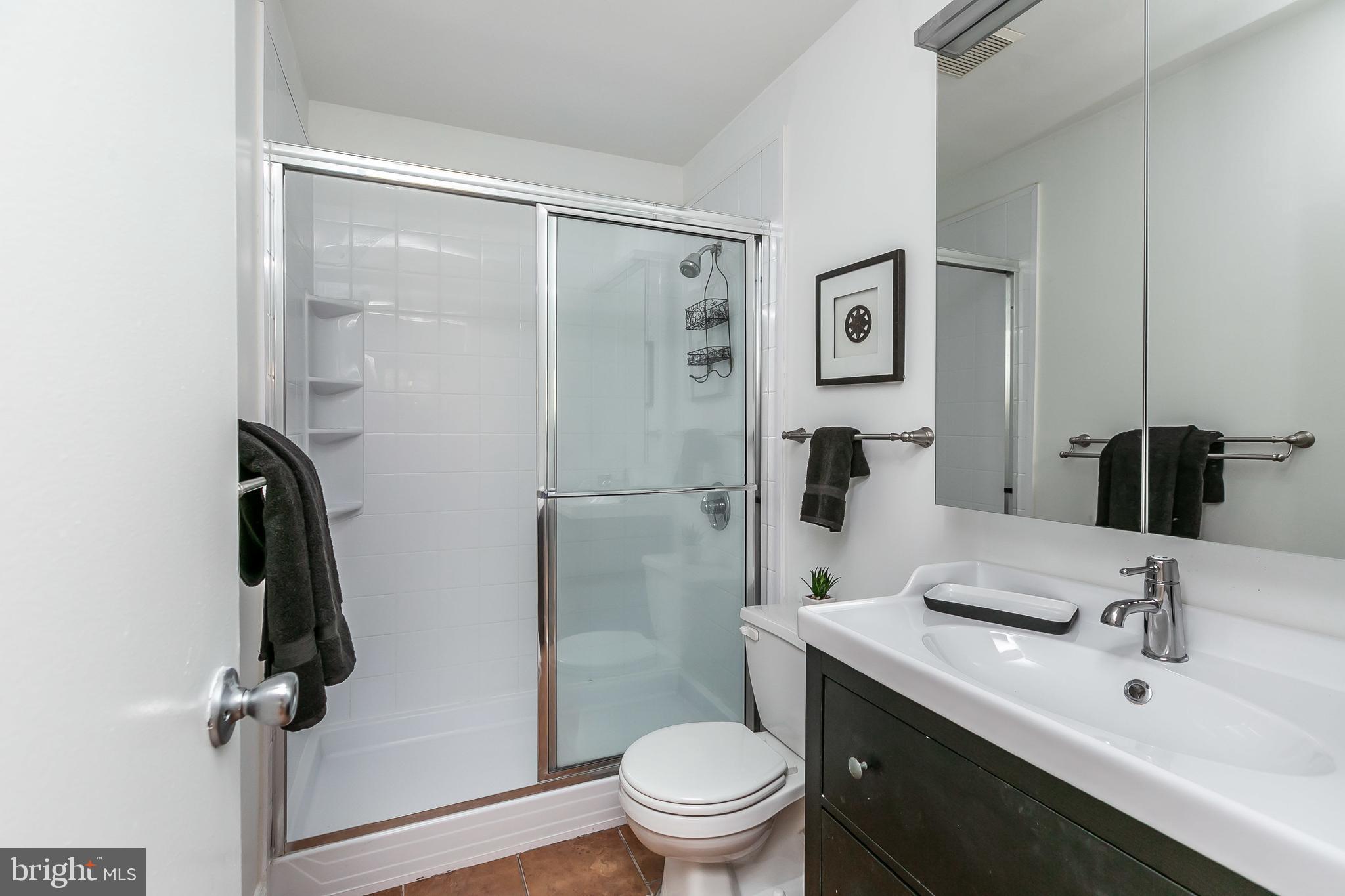 DULANEY TOWERS - Residential