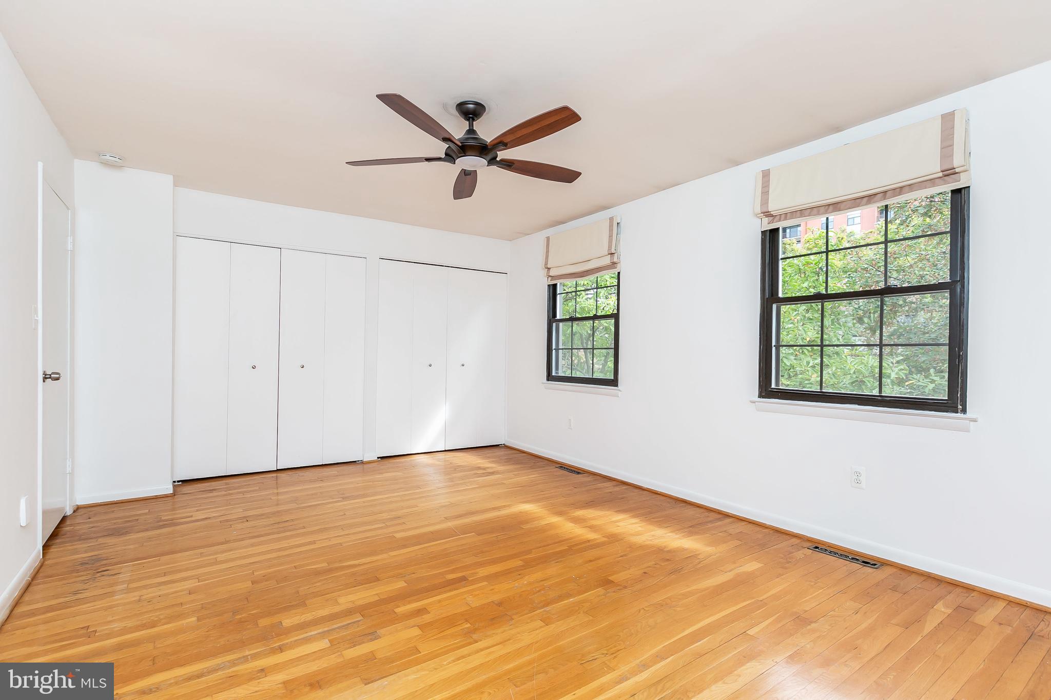 DULANEY TOWERS - Residential