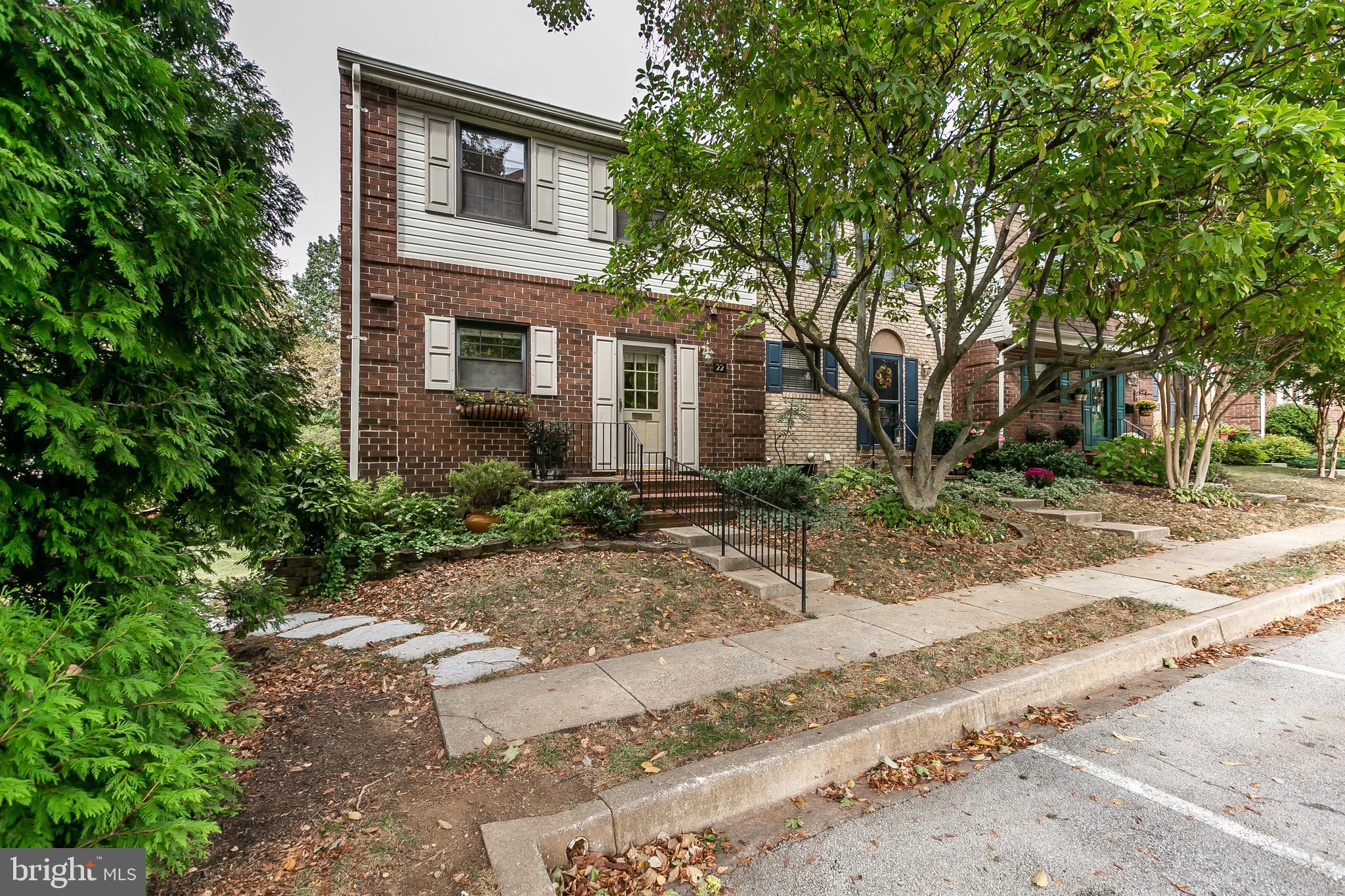 DULANEY TOWERS - Residential