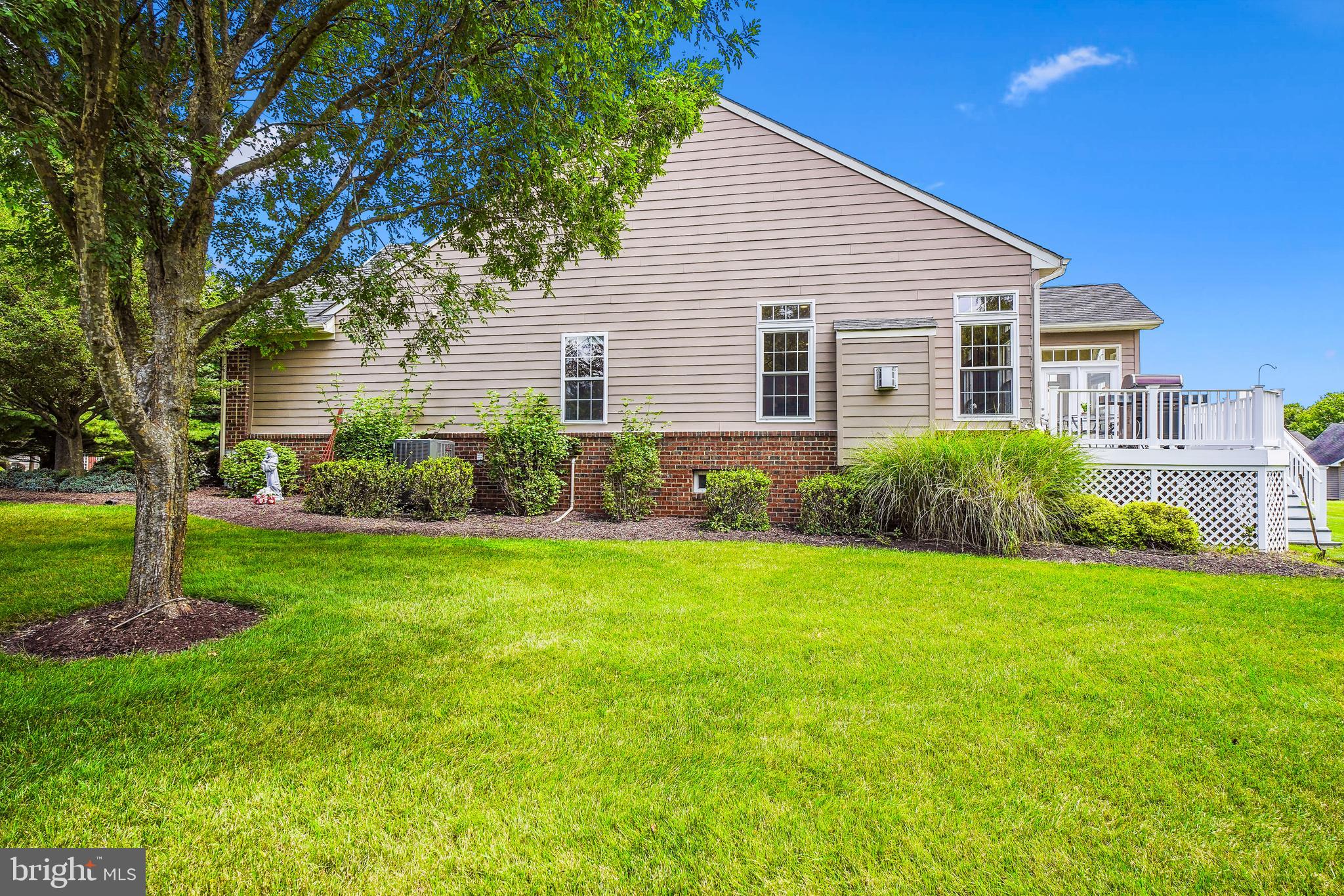 VILLAS AT CATTAIL CREEK - Residential