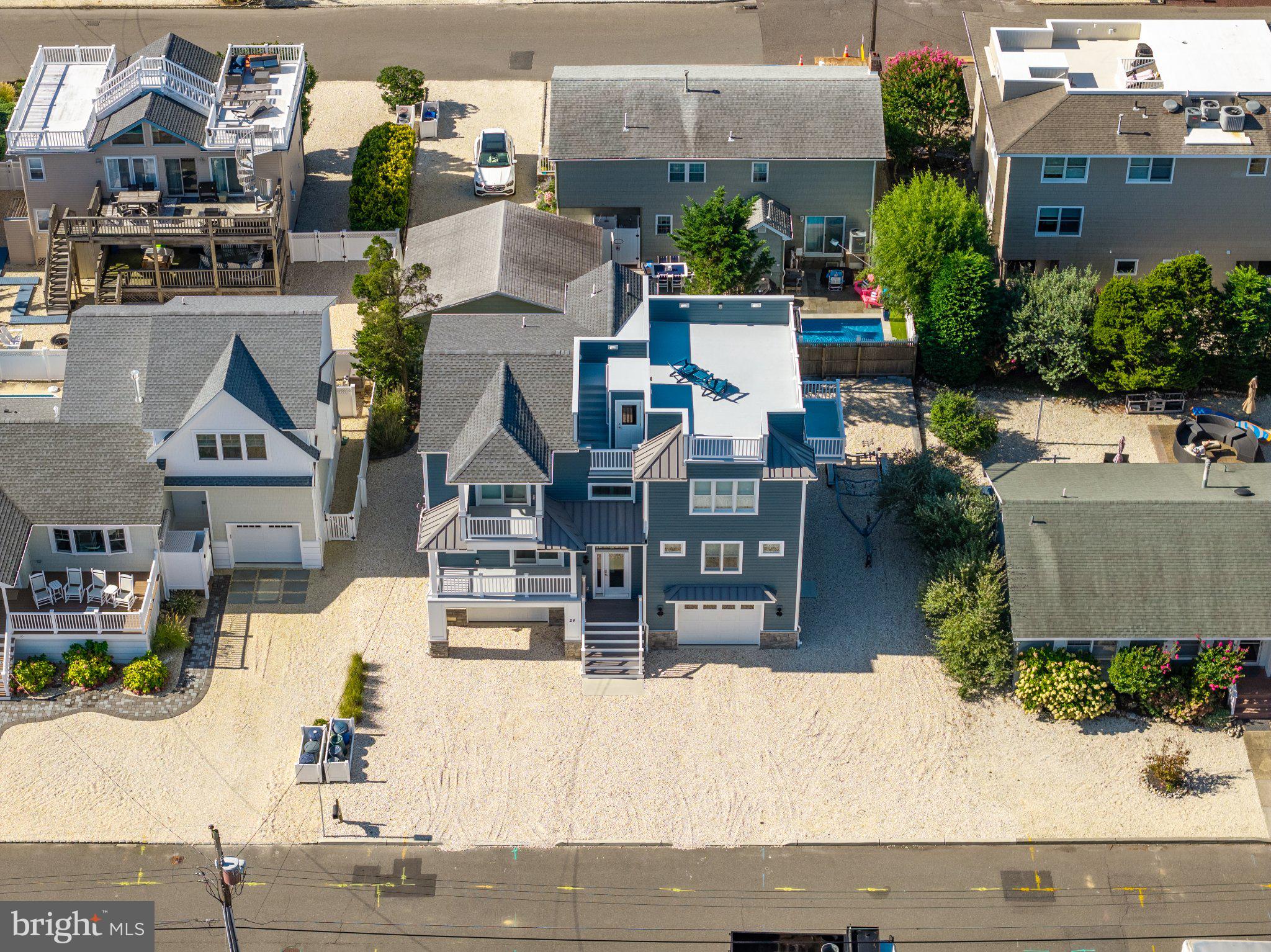 24 W MEARS AVENUE