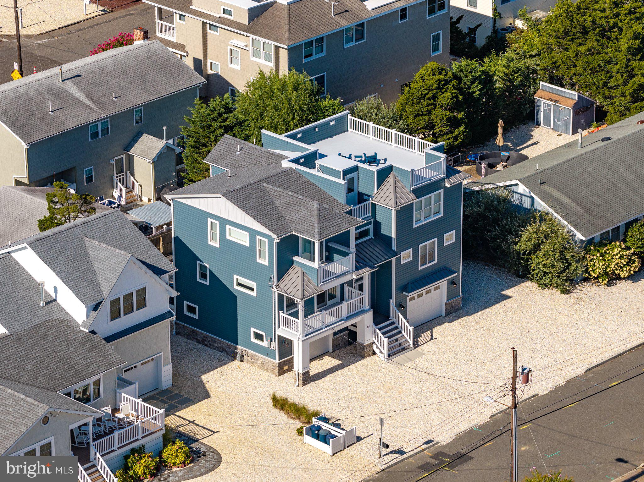 24 W MEARS AVENUE
