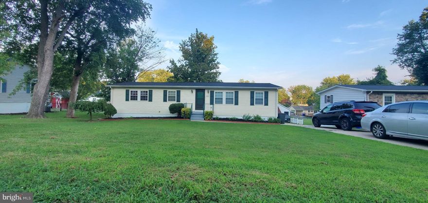 Take a look at this wonderful rancher with fantastic curb appeal located on a nice-sized lot in the quaint town of Savage. It features a large open kitchen with breakfast area, gorgeous cabinets, beautiful Corian countertops, rear deck with views,3 car driveway, walk-out level inlaw suite with 2nd kitchen, separate bedroom, full bath, and large open recreation room with storage galore. 
Renovated Home with New wood Floors, Replaced new roof at 2019,installed new PVC sewer pipe New HAVC , Beautiful Fresh Paint, ***