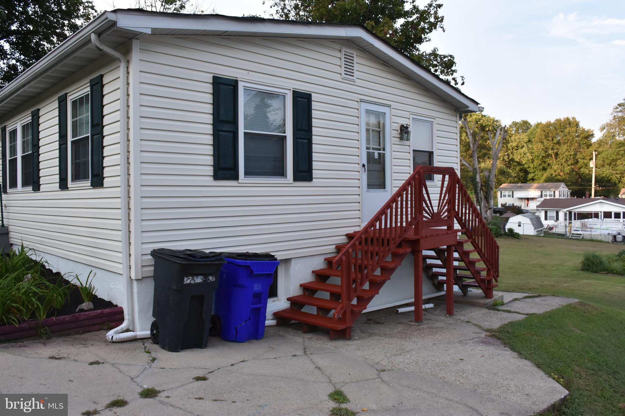 SAVAGE MEADOWS - Residential