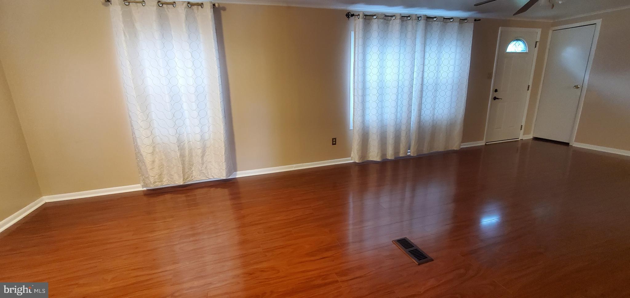 SAVAGE MEADOWS - Residential