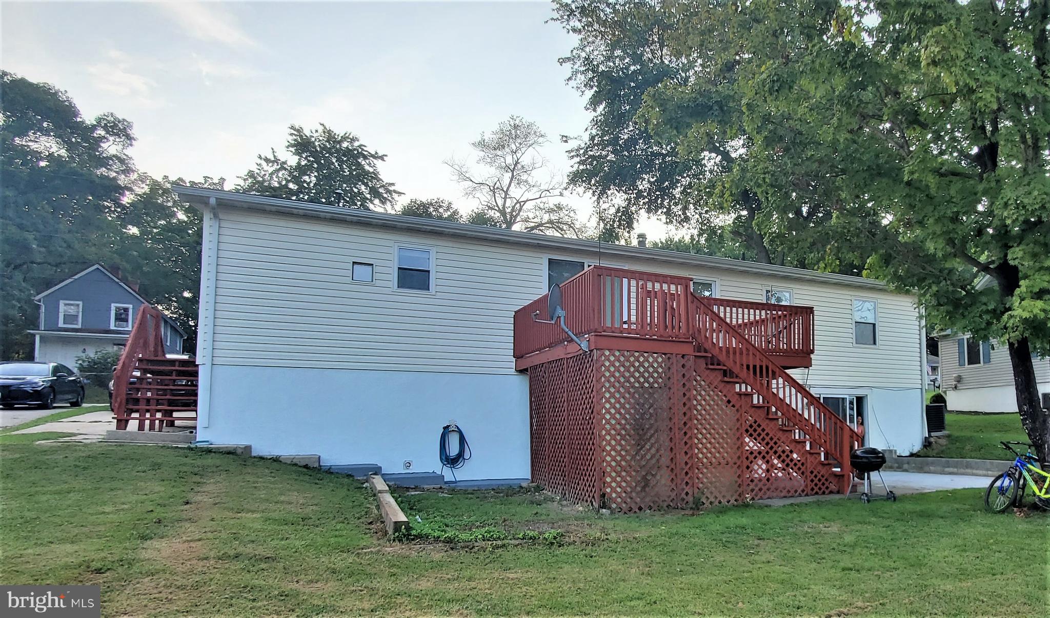 SAVAGE MEADOWS - Residential