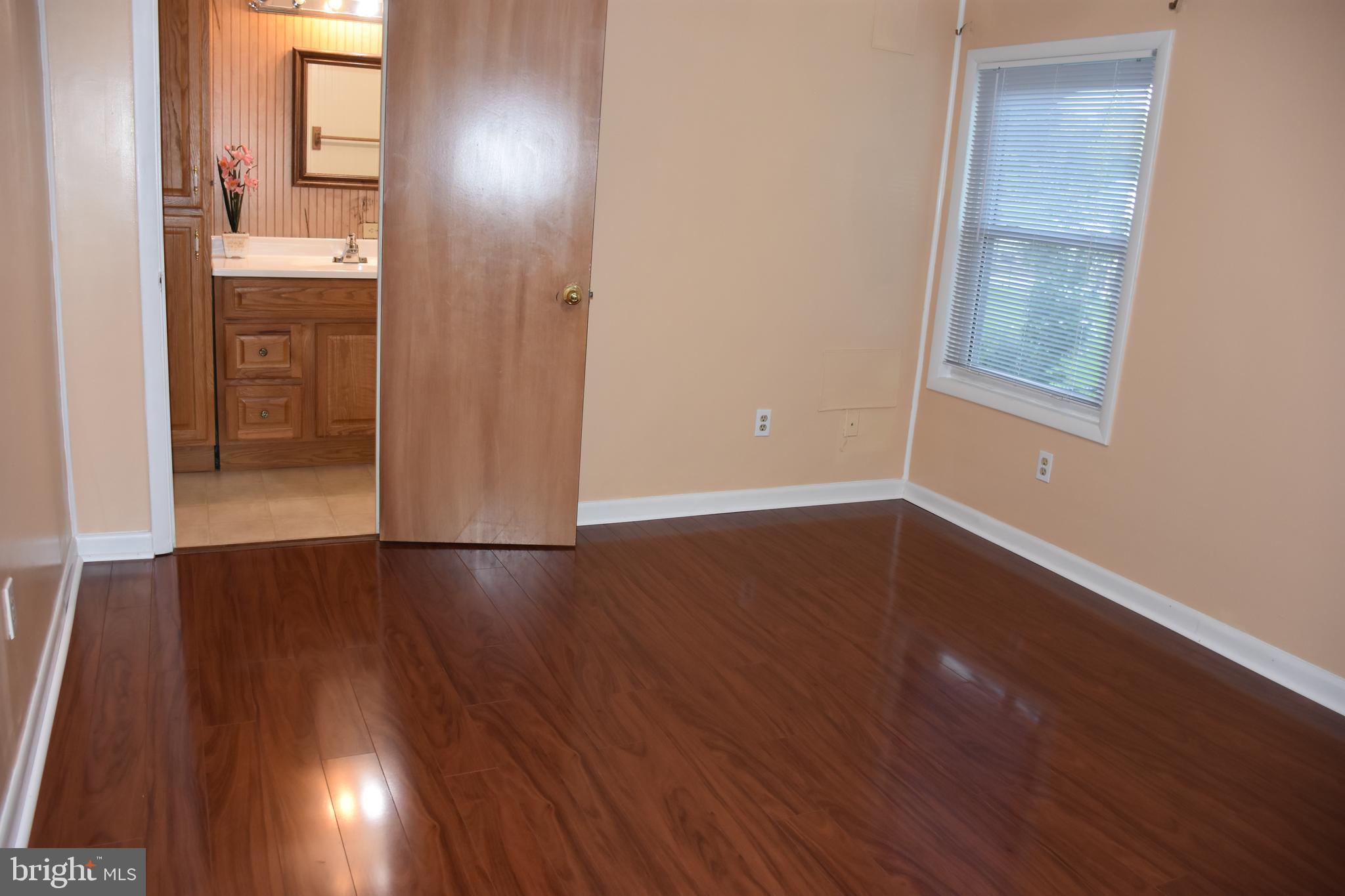 SAVAGE MEADOWS - Residential