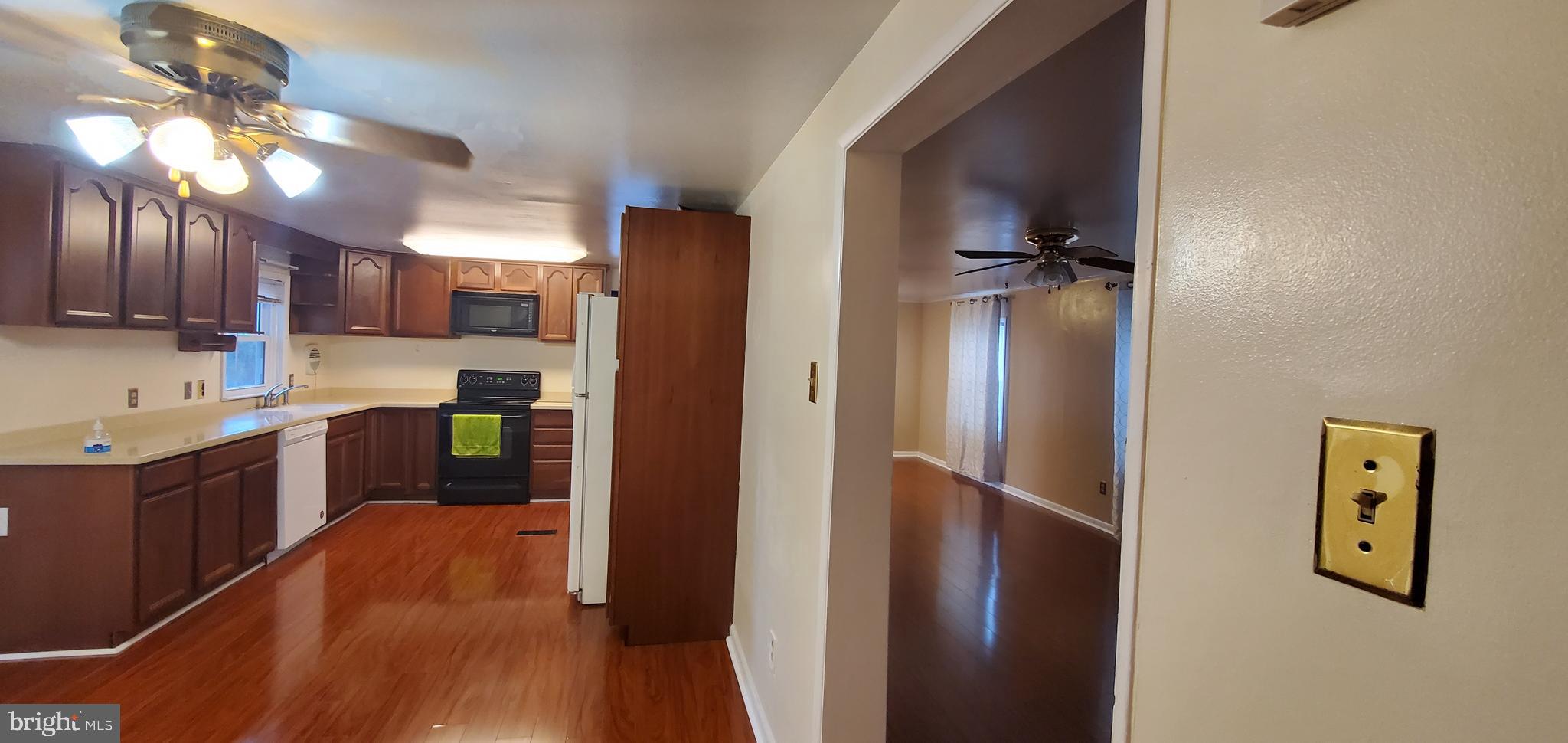 SAVAGE MEADOWS - Residential