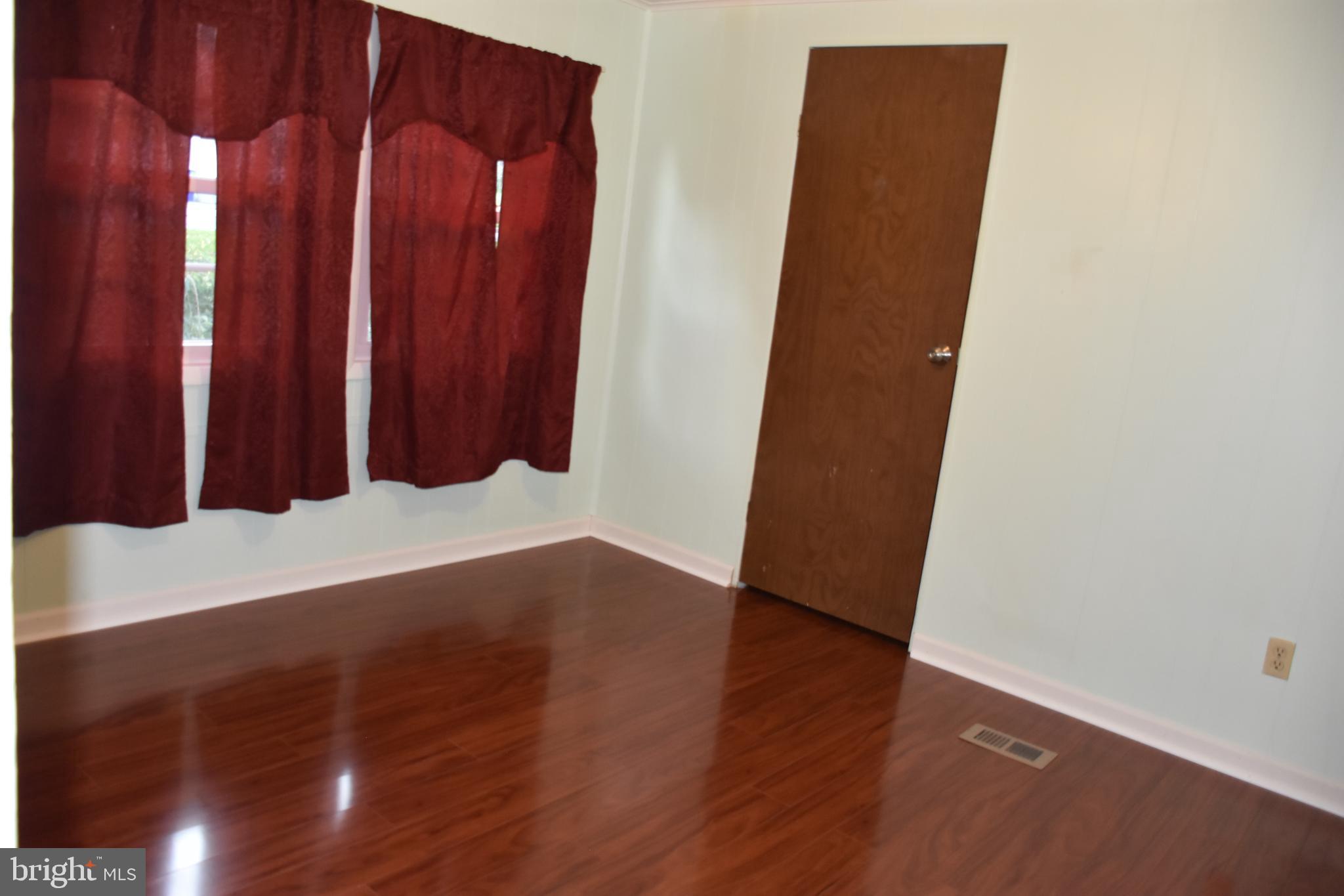 SAVAGE MEADOWS - Residential