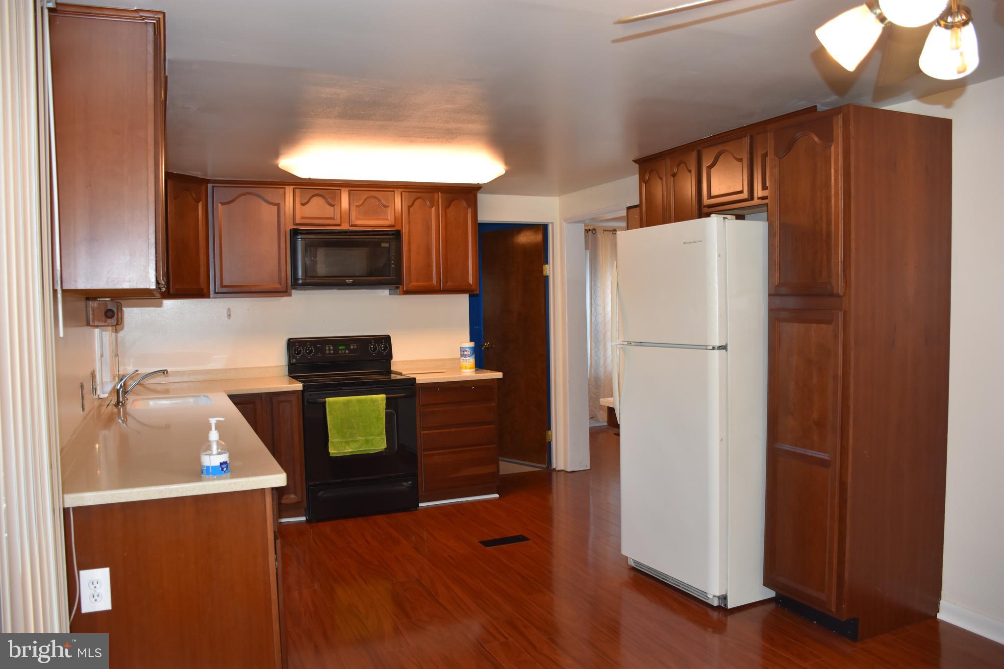 SAVAGE MEADOWS - Residential