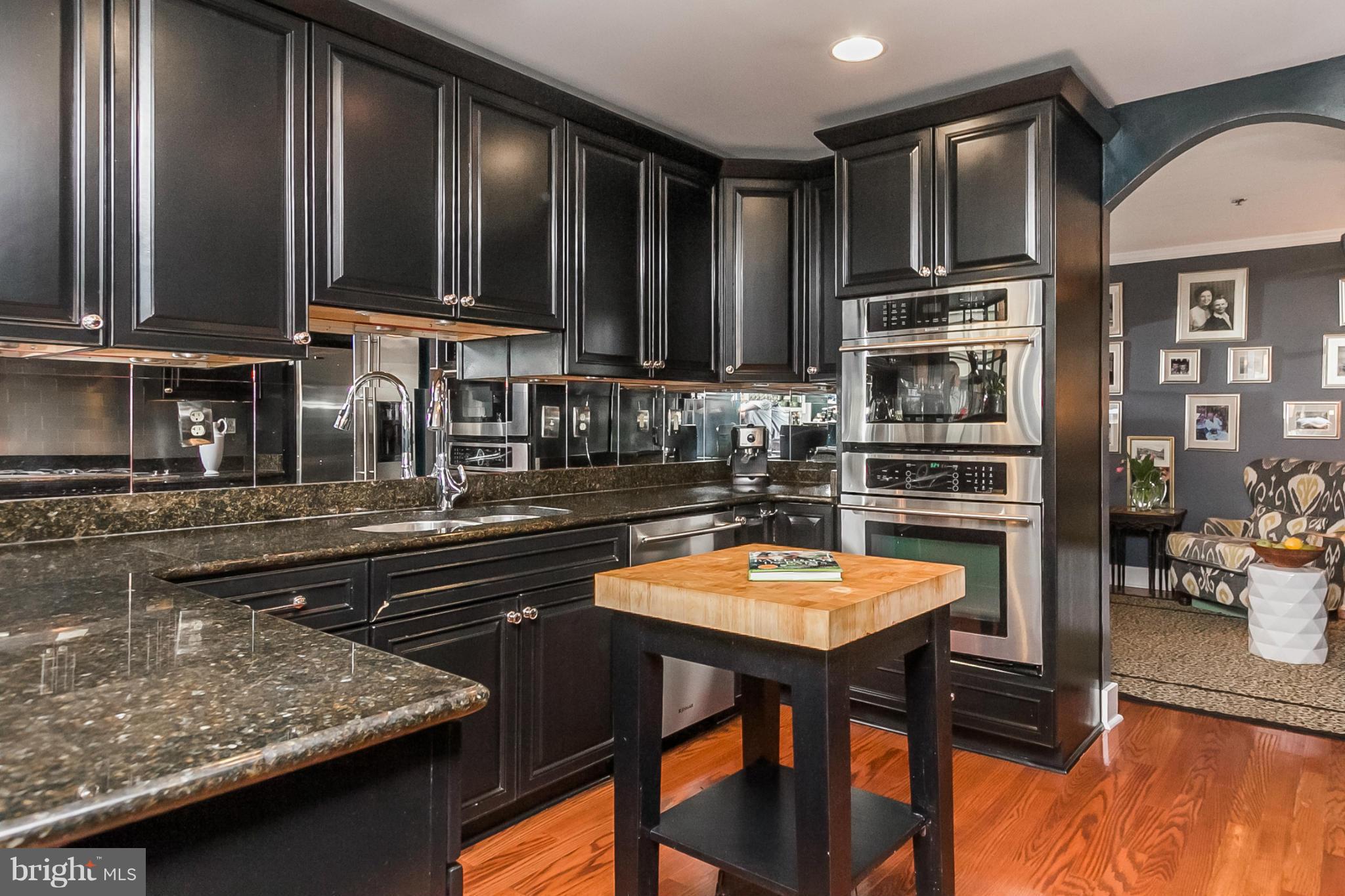 HARBOR EAST - Residential