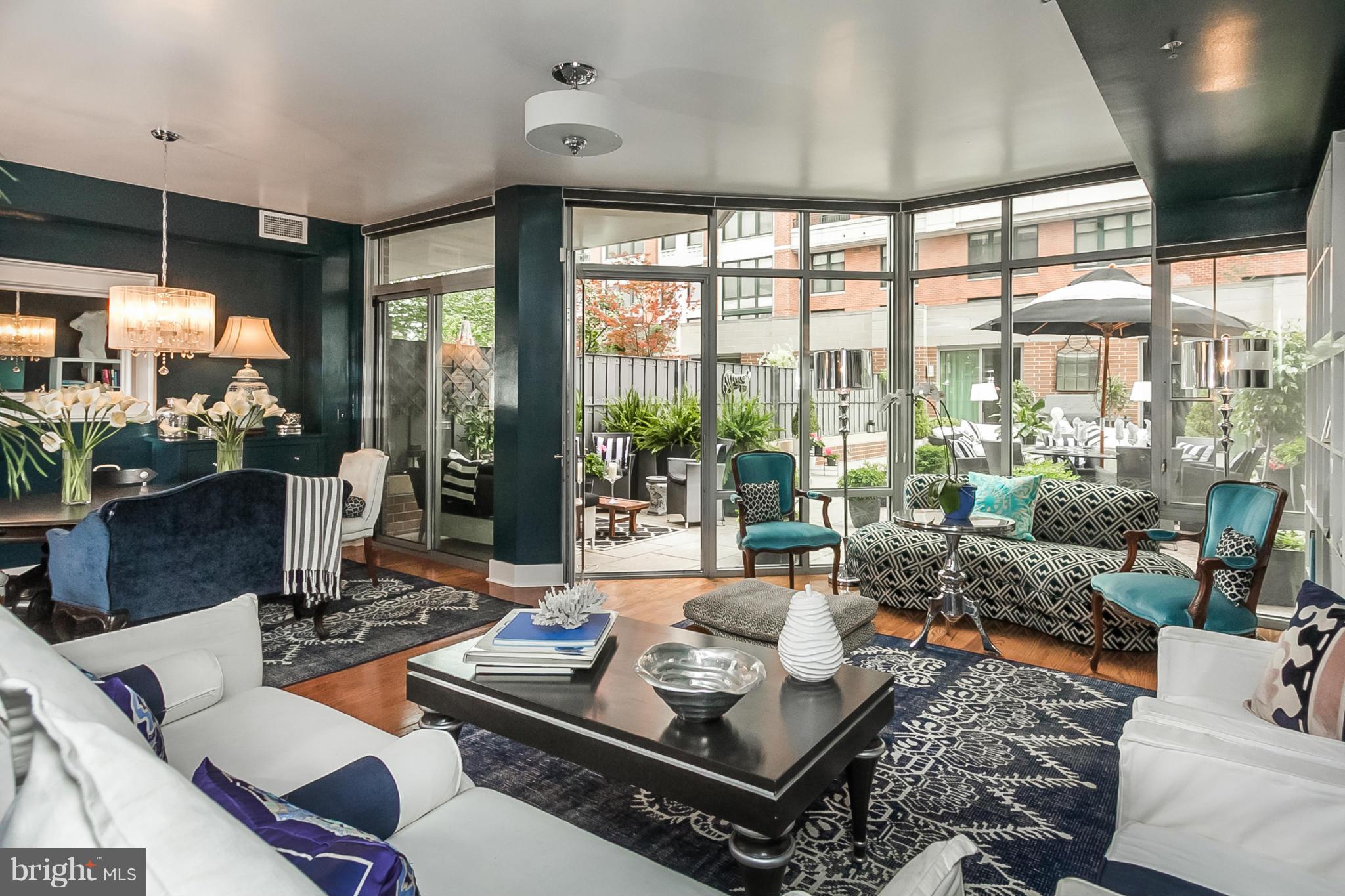 HARBOR EAST - Residential