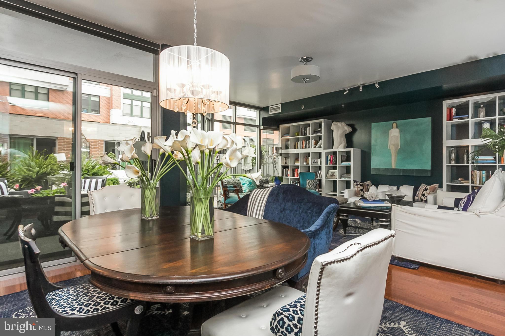 HARBOR EAST - Residential