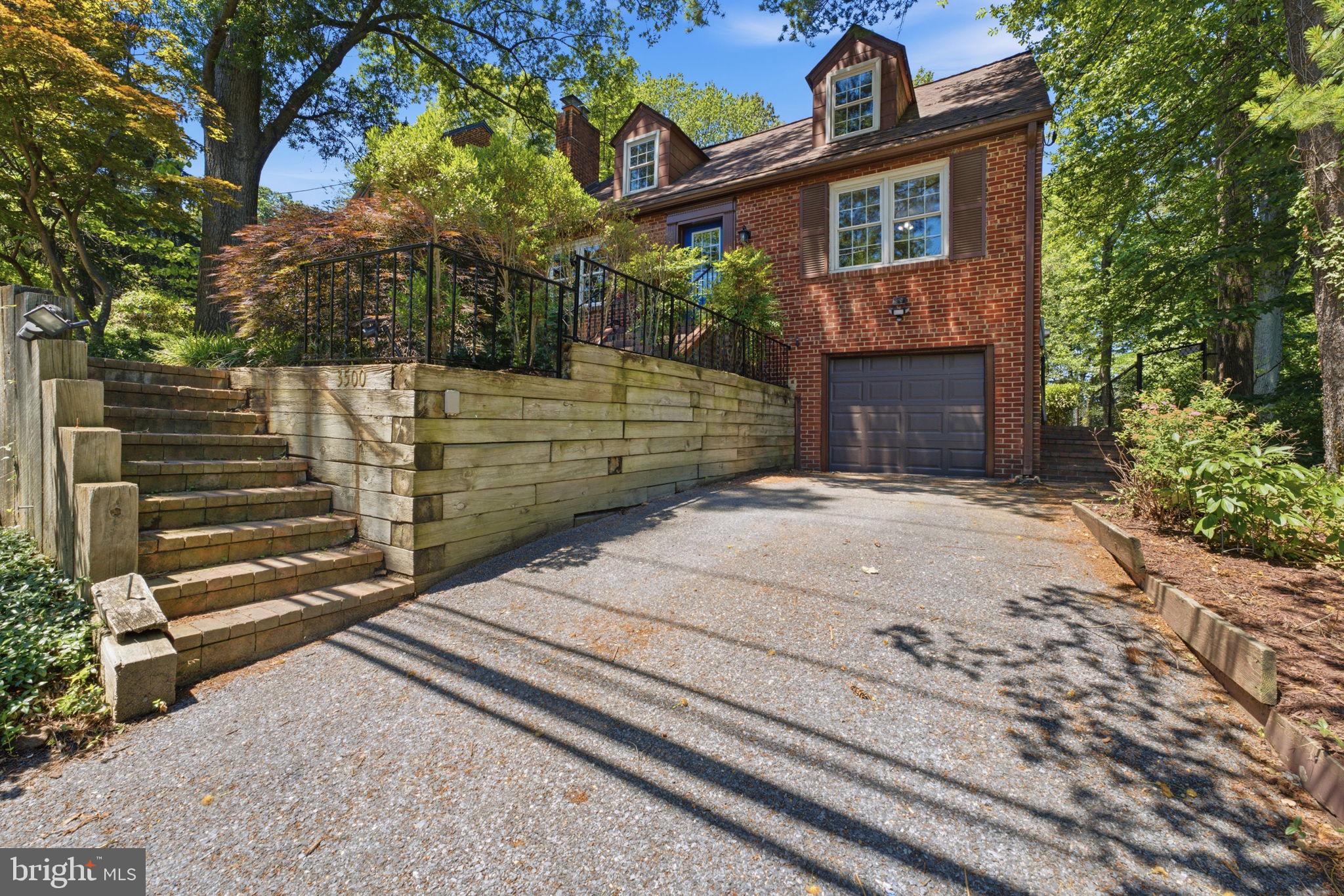 3500 BELLEVIEW