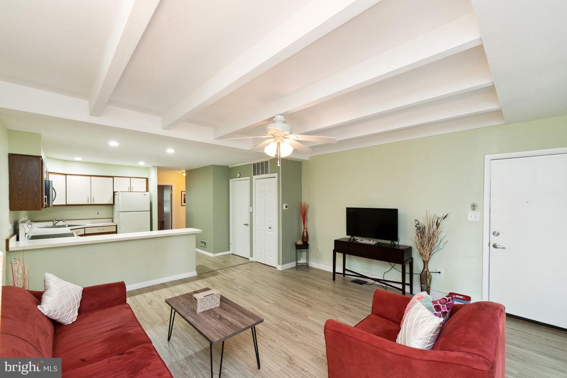 TOWSON GARDENS - Residential