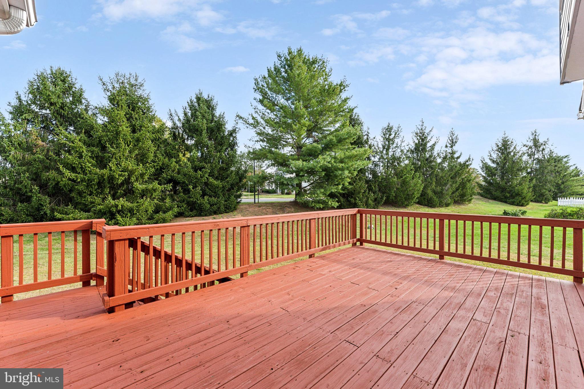 SALEM FIELDS - Residential