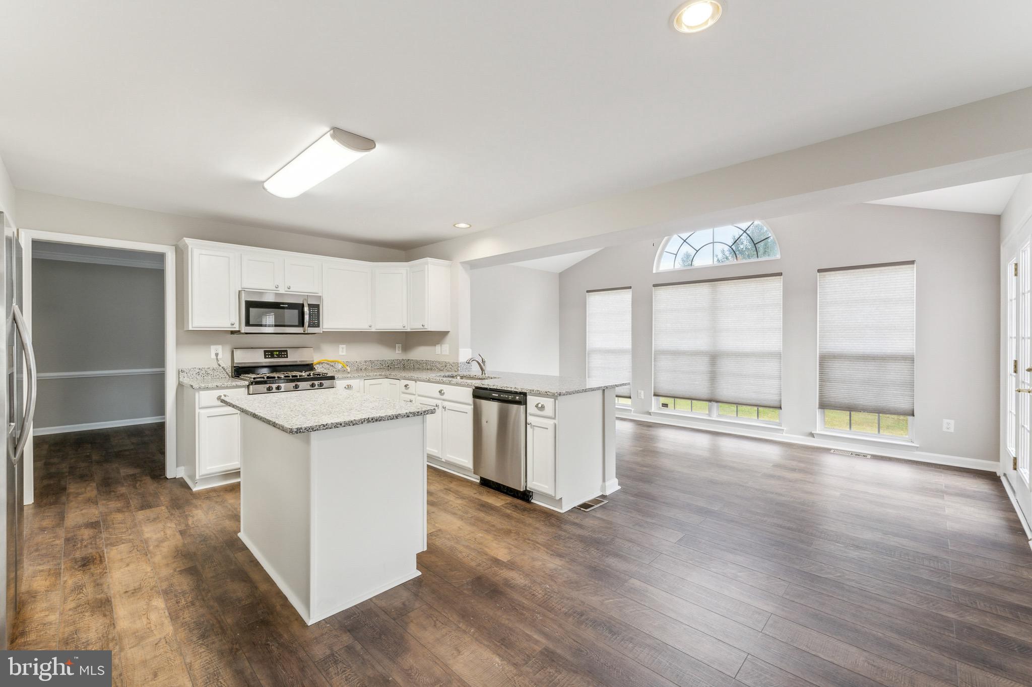 SALEM FIELDS - Residential