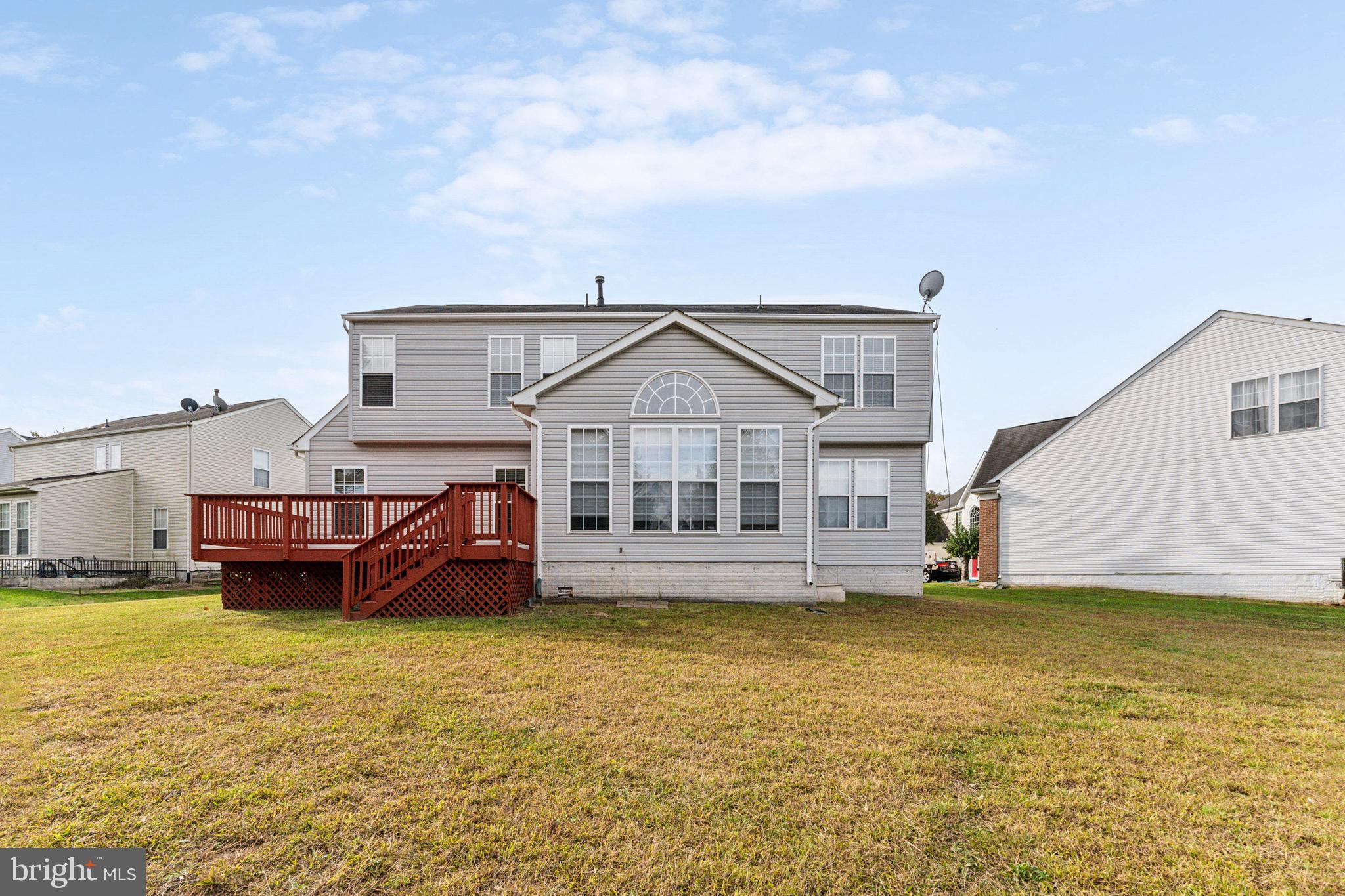 SALEM FIELDS - Residential