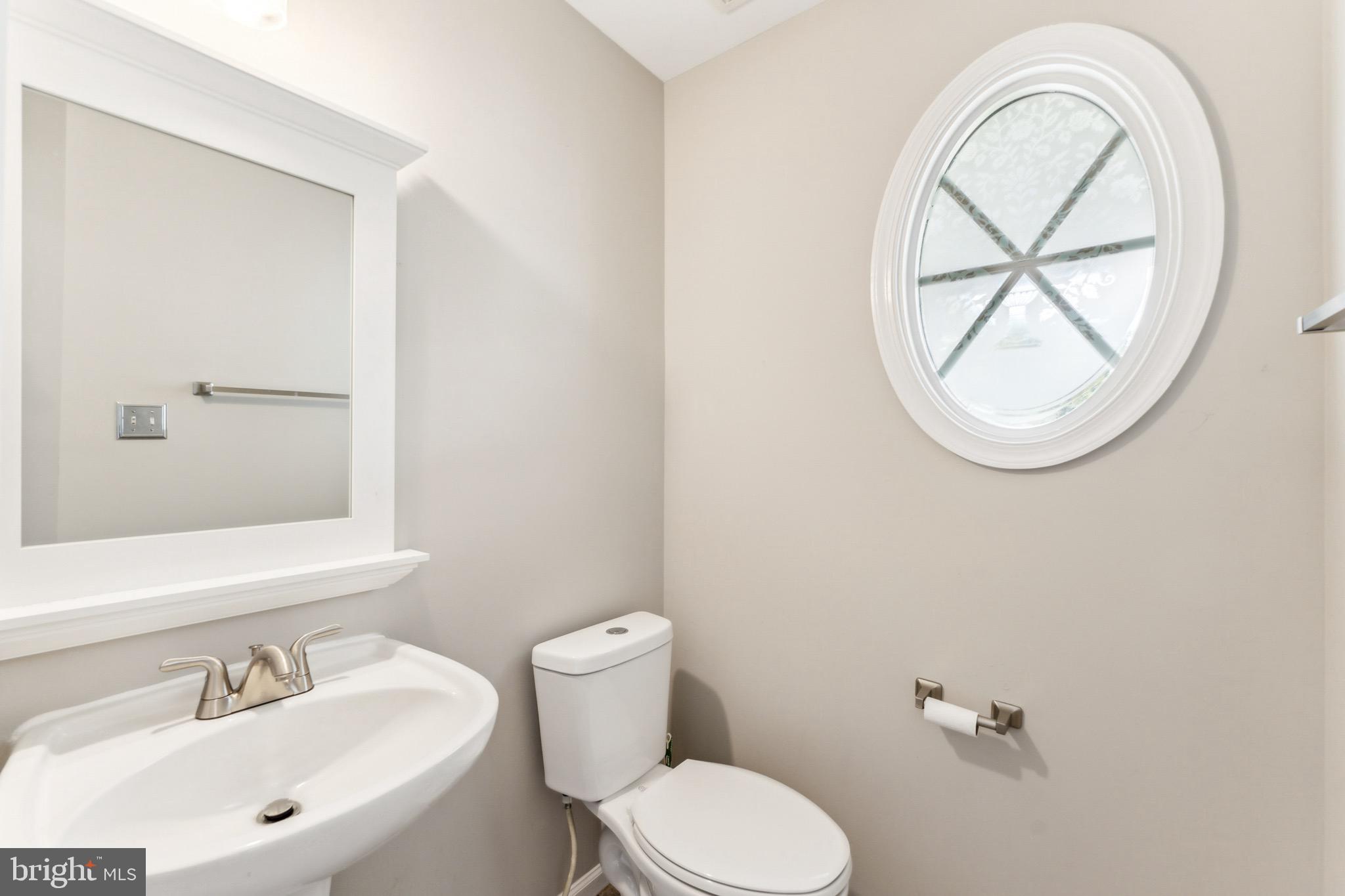 SALEM FIELDS - Residential