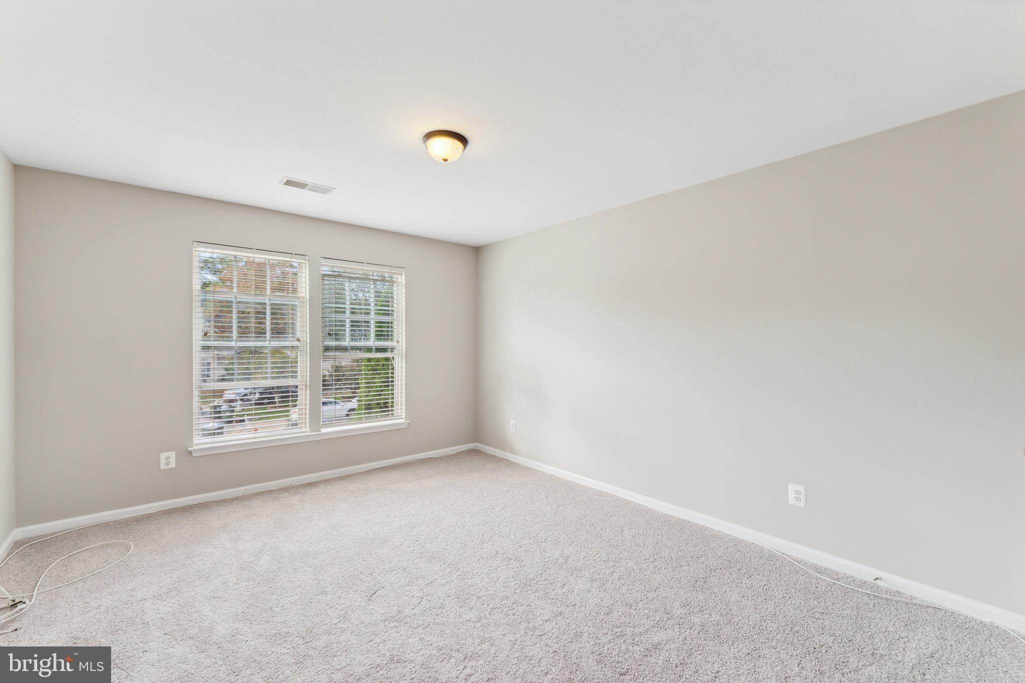 SALEM FIELDS - Residential