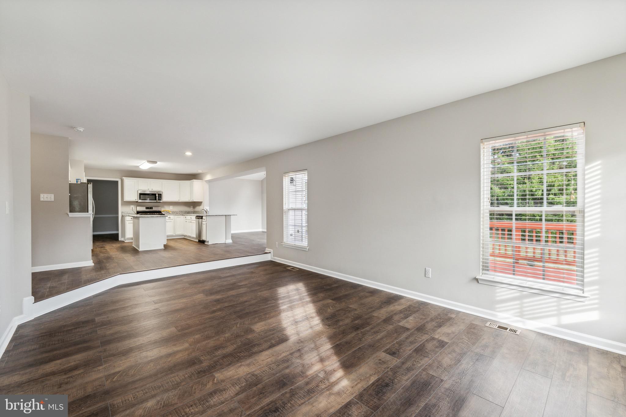 SALEM FIELDS - Residential