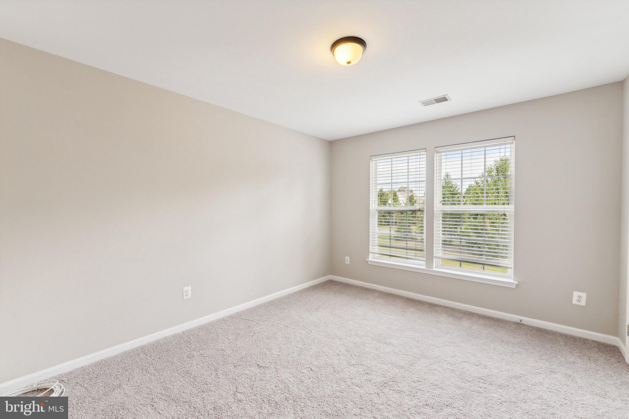 SALEM FIELDS - Residential