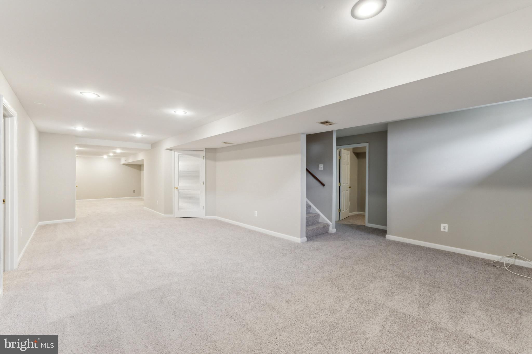 SALEM FIELDS - Residential