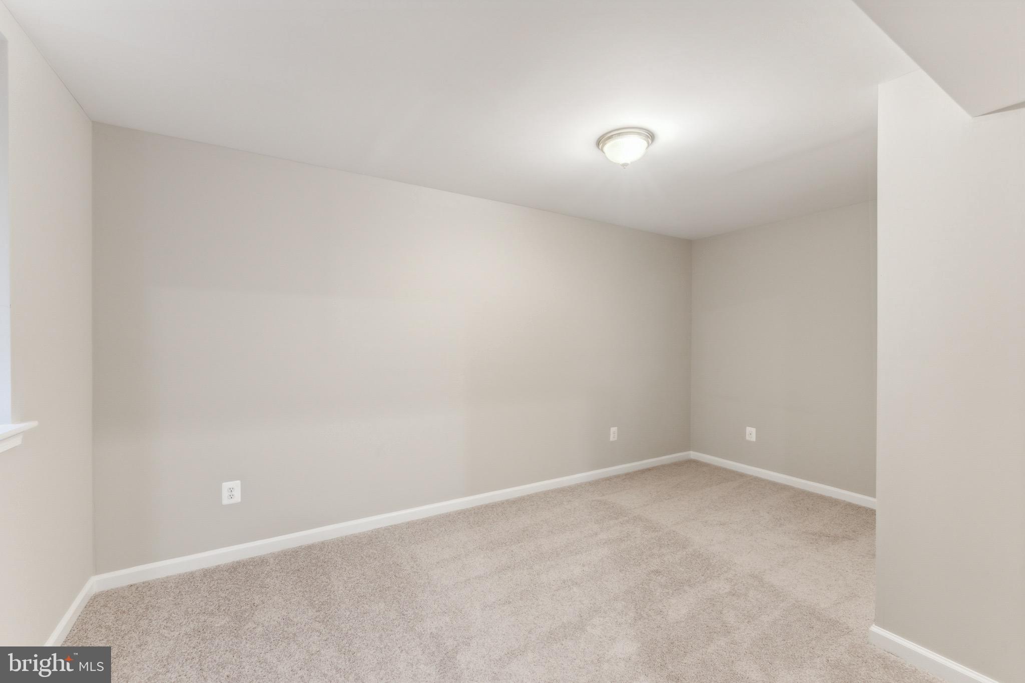 SALEM FIELDS - Residential