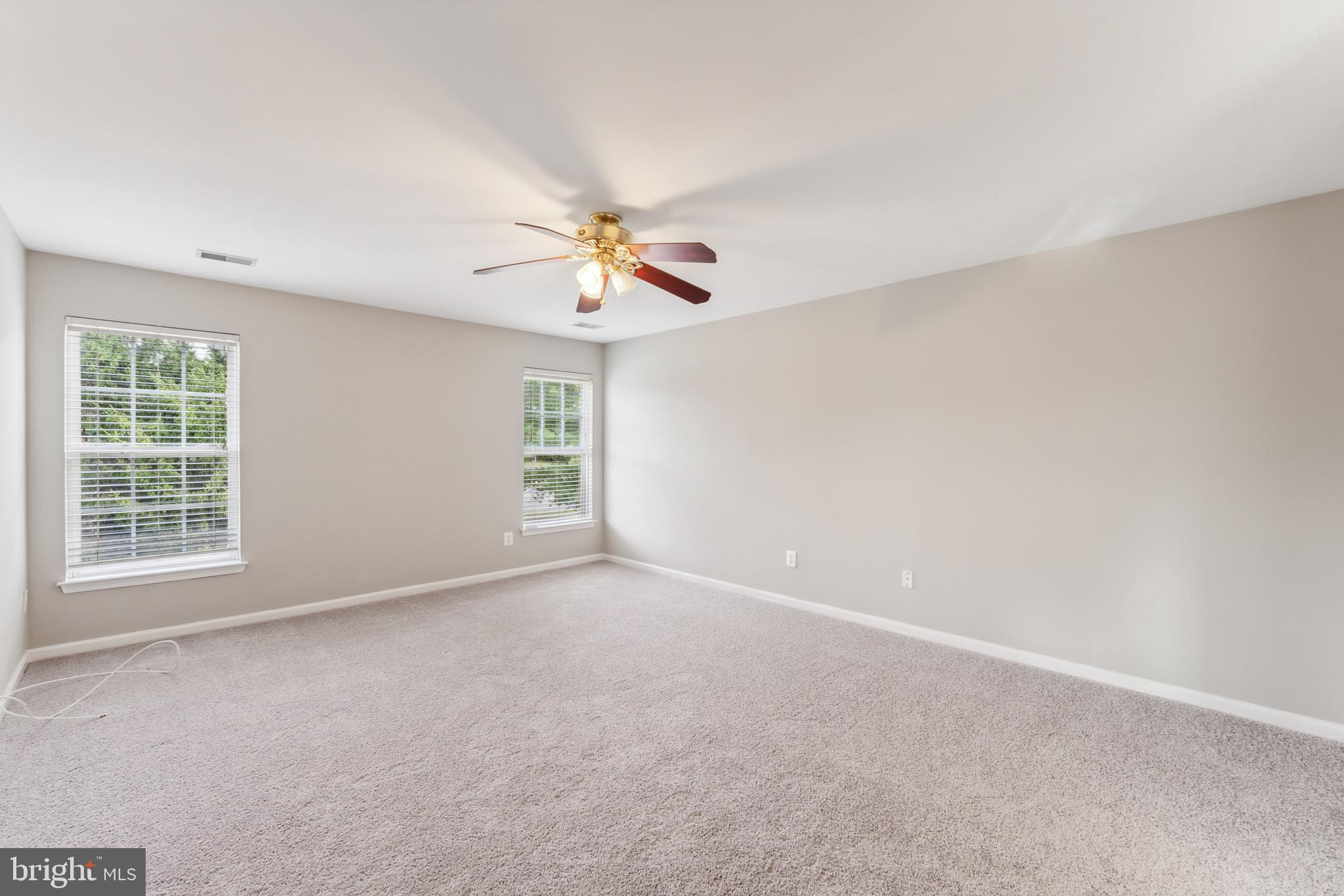 SALEM FIELDS - Residential