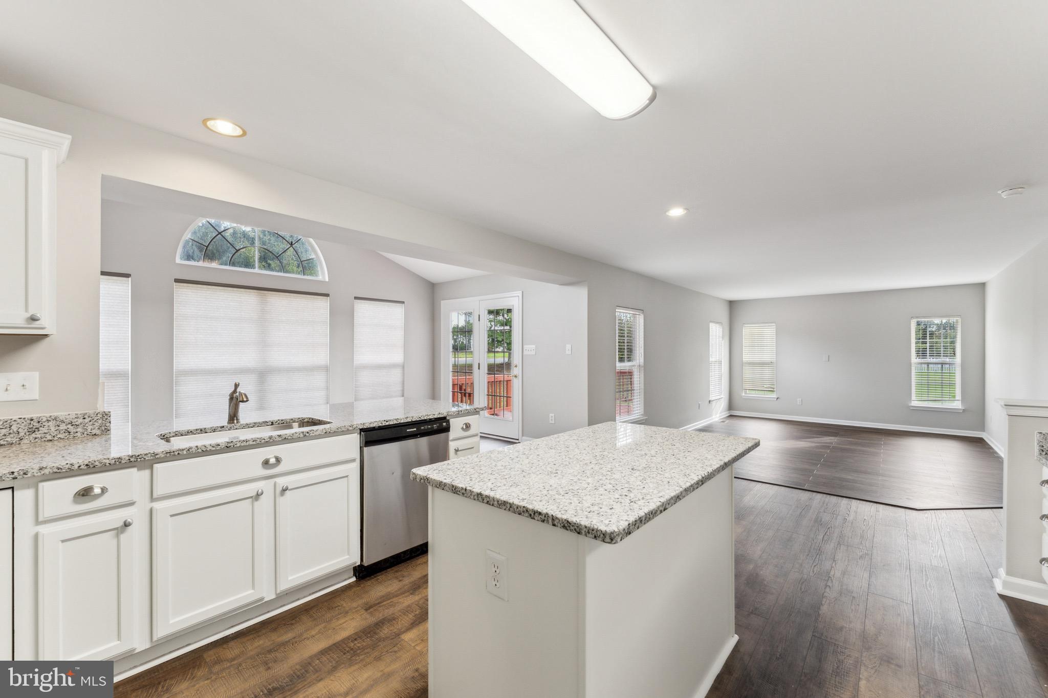 SALEM FIELDS - Residential