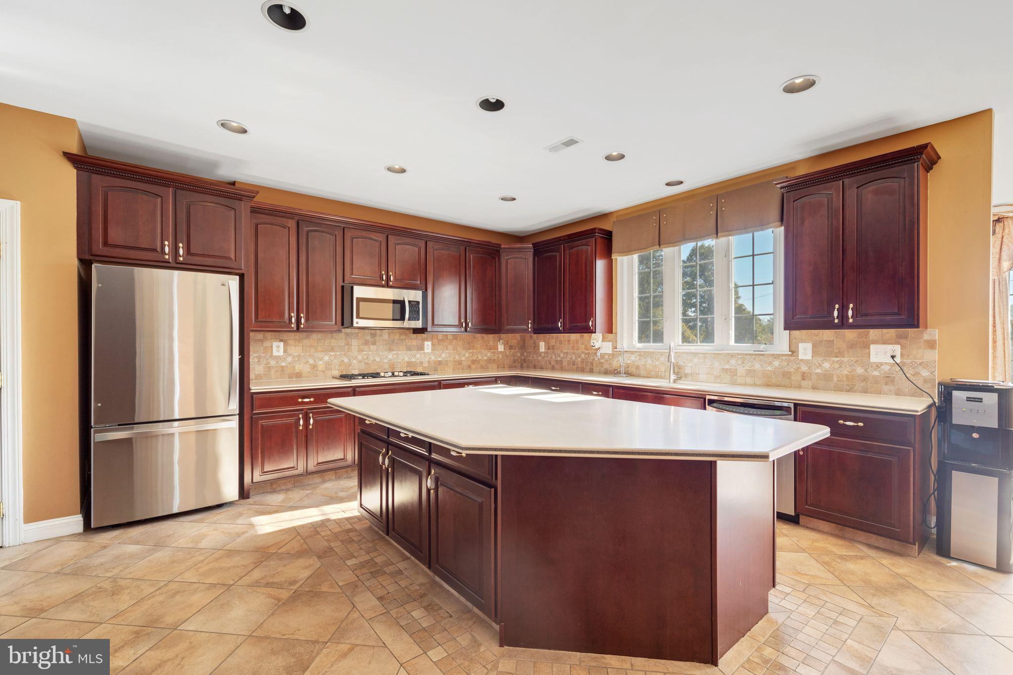 WAINWRIGHT AT WHIT - Residential