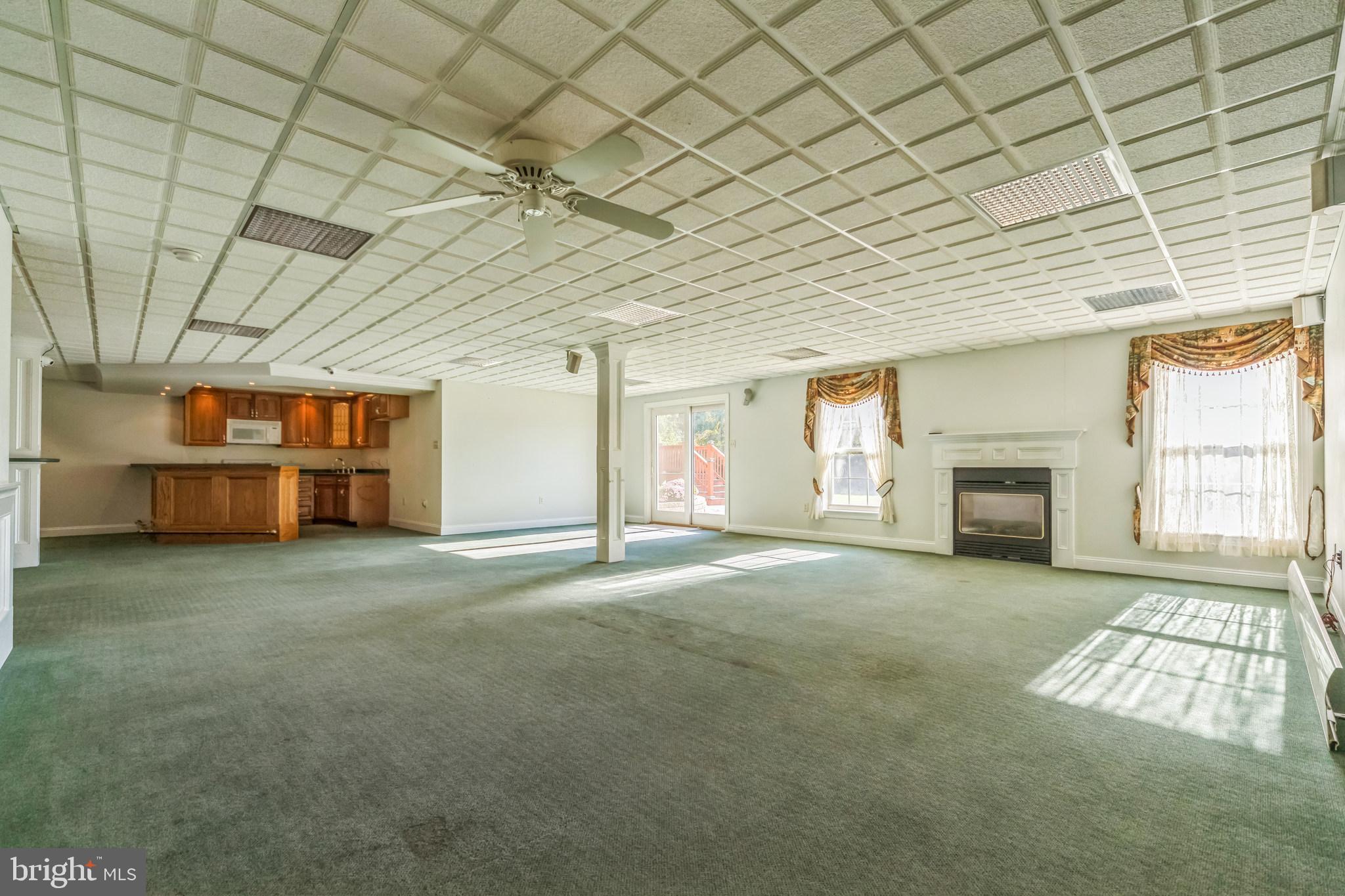 WAINWRIGHT AT WHIT - Residential