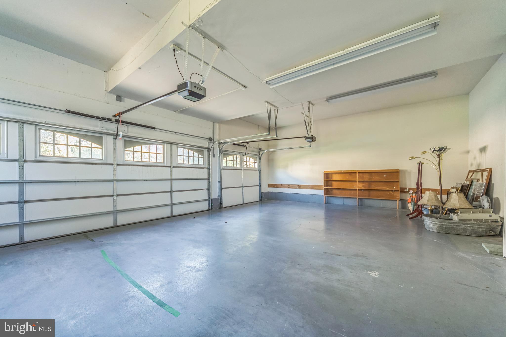 WAINWRIGHT AT WHIT - Residential