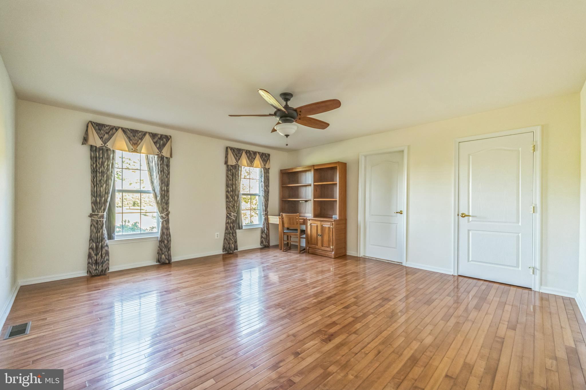 WAINWRIGHT AT WHIT - Residential