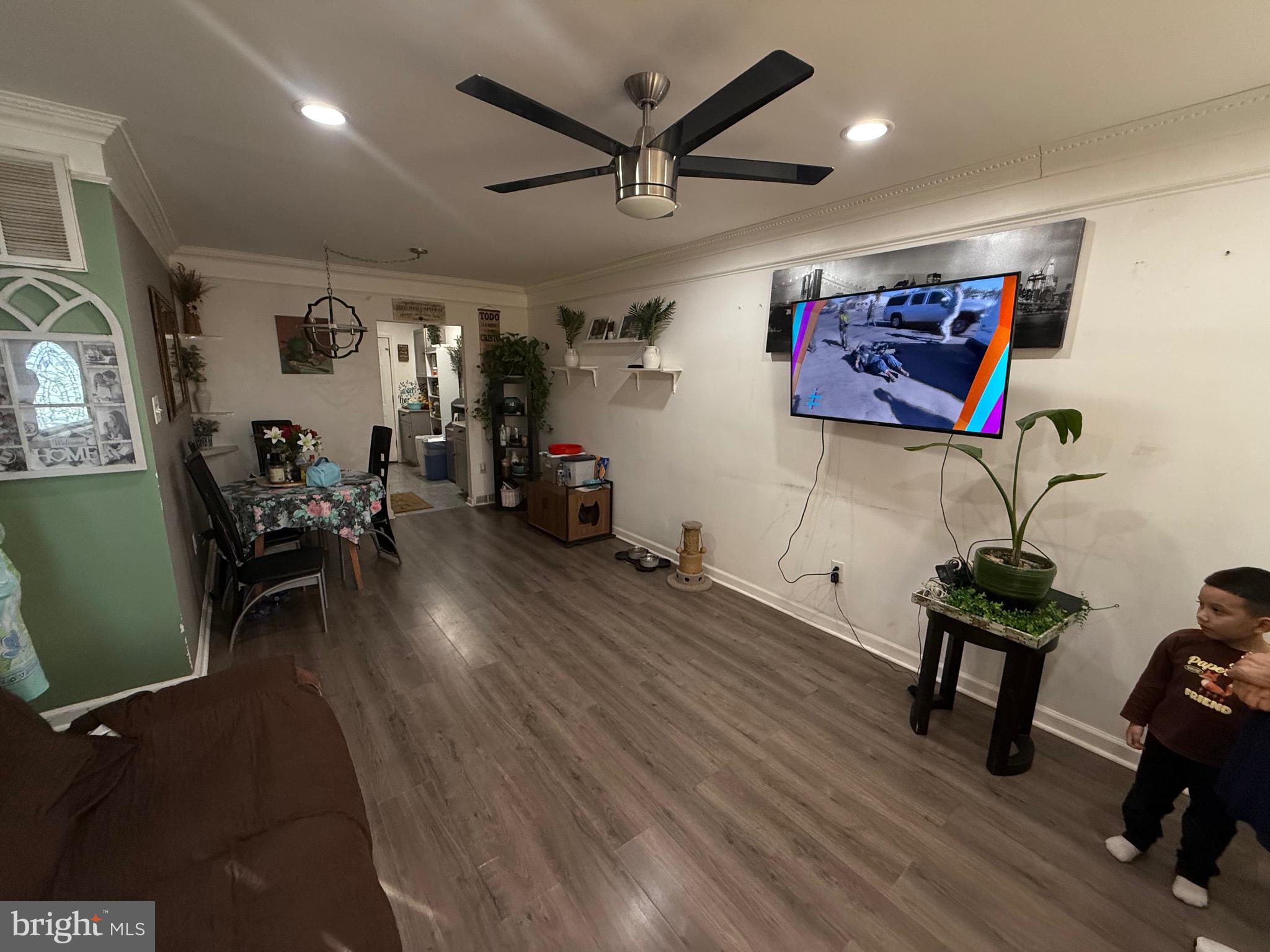 PALMER PARK - Residential