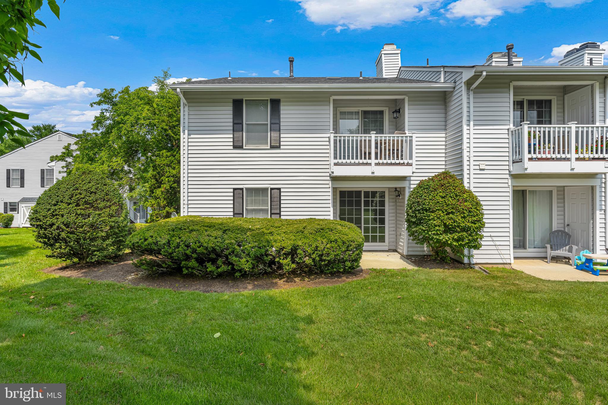 309 SPARROW COURT