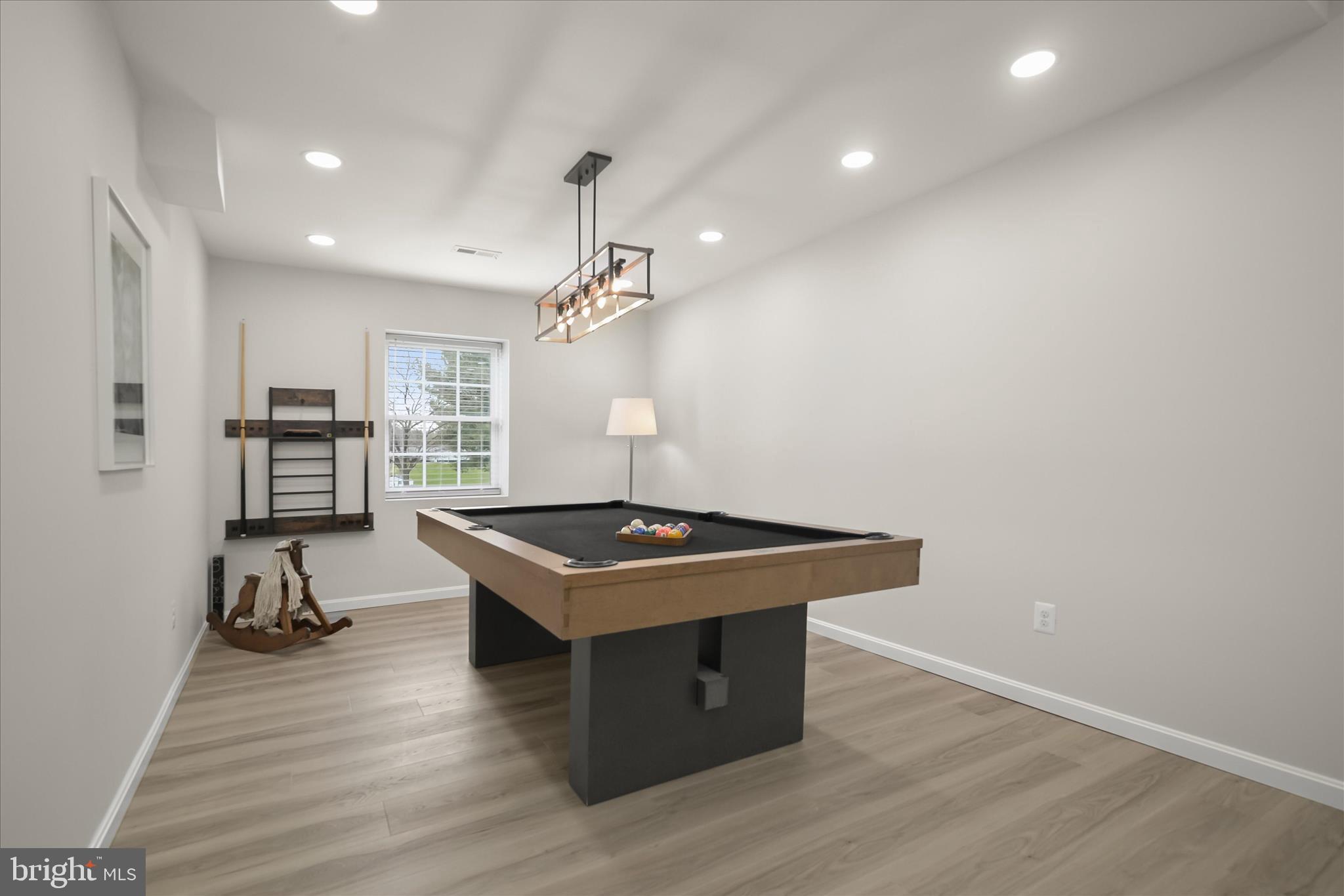 FOX VALLEY ESTATES - Residential