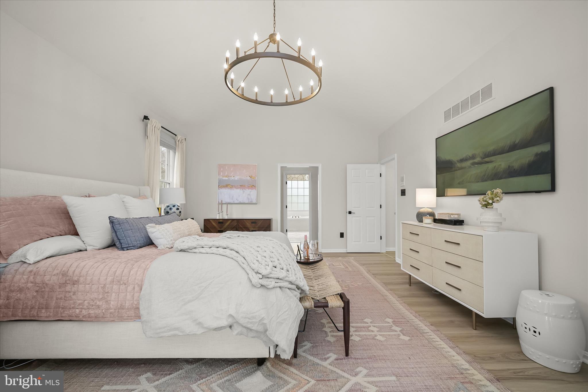 FOX VALLEY ESTATES - Residential