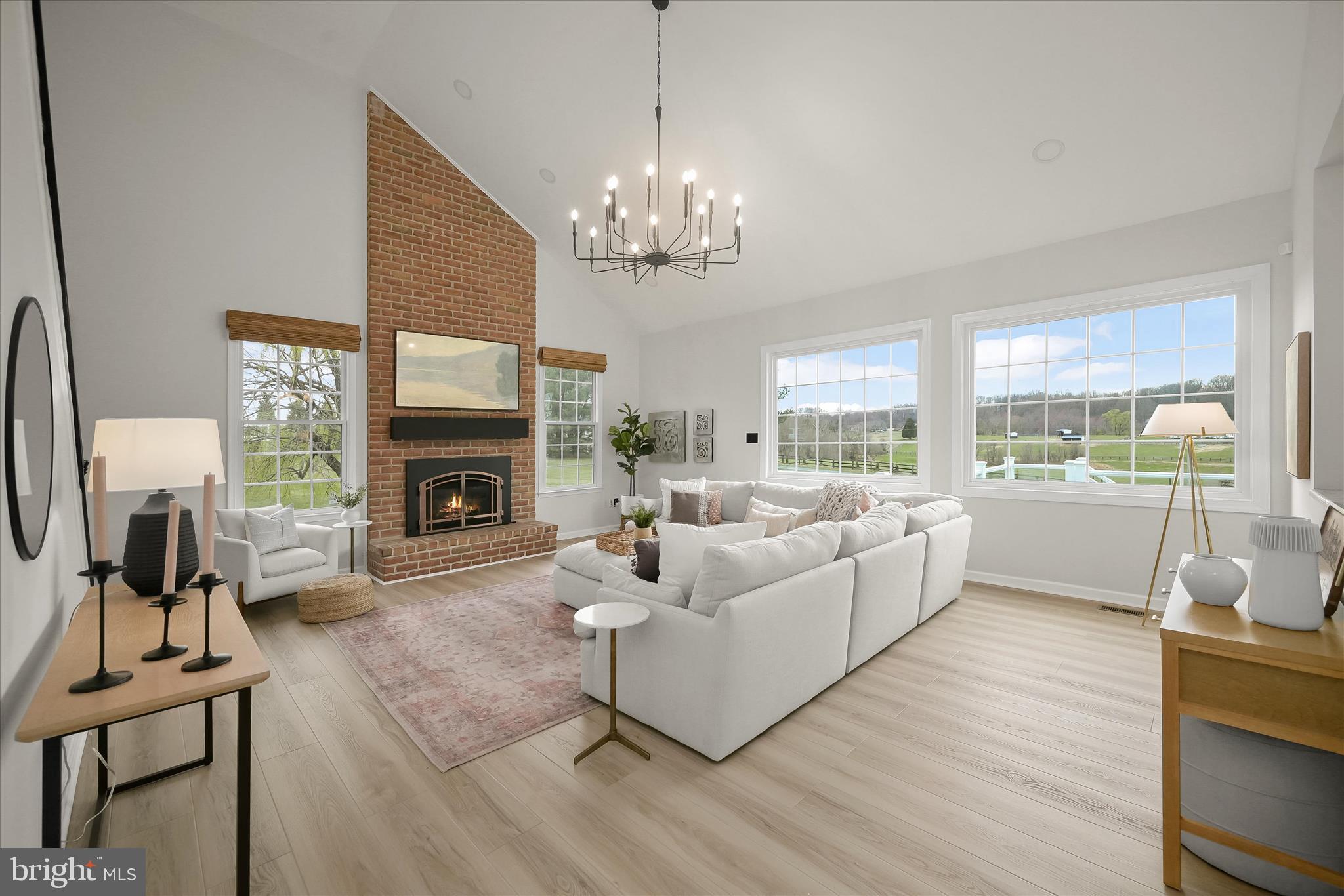 FOX VALLEY ESTATES - Residential