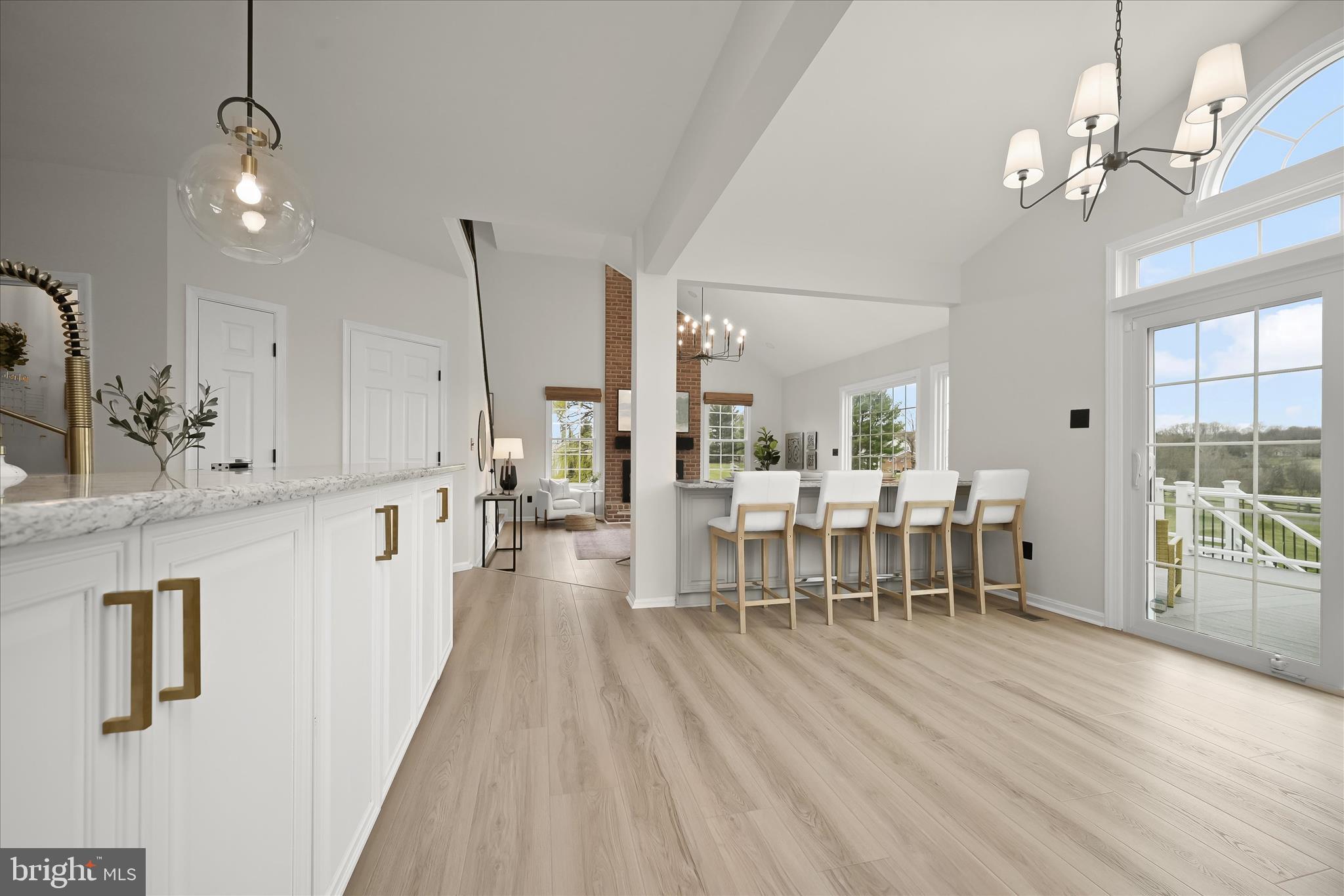 FOX VALLEY ESTATES - Residential