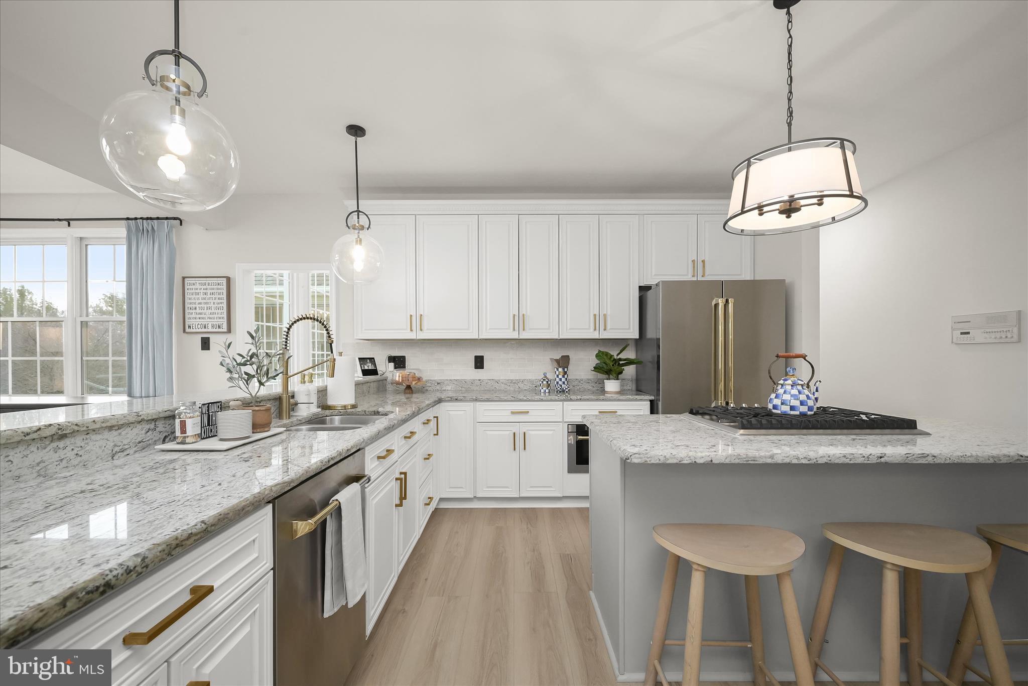 FOX VALLEY ESTATES - Residential