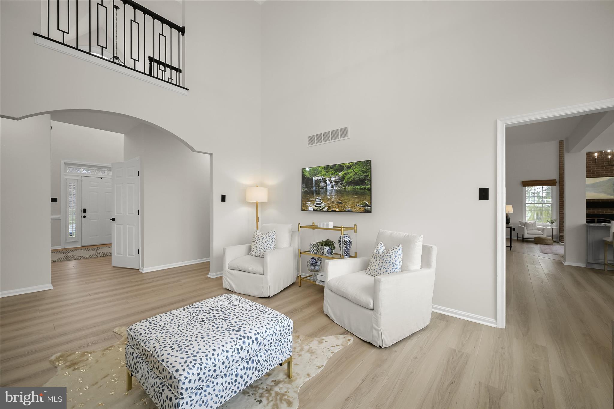 FOX VALLEY ESTATES - Residential