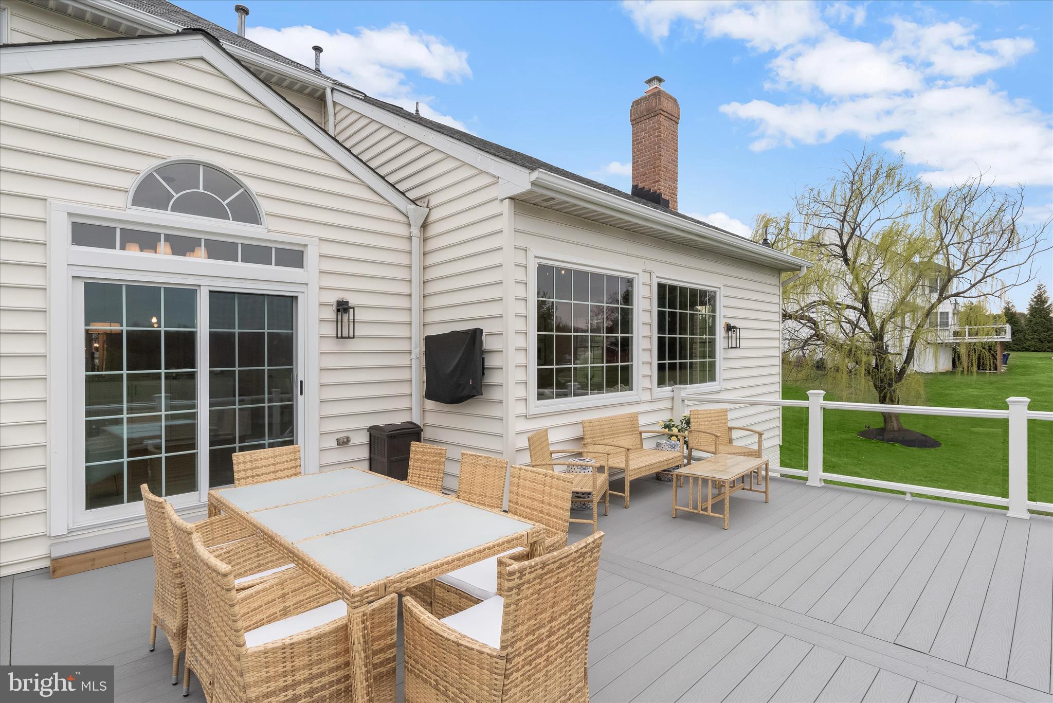 FOX VALLEY ESTATES - Residential