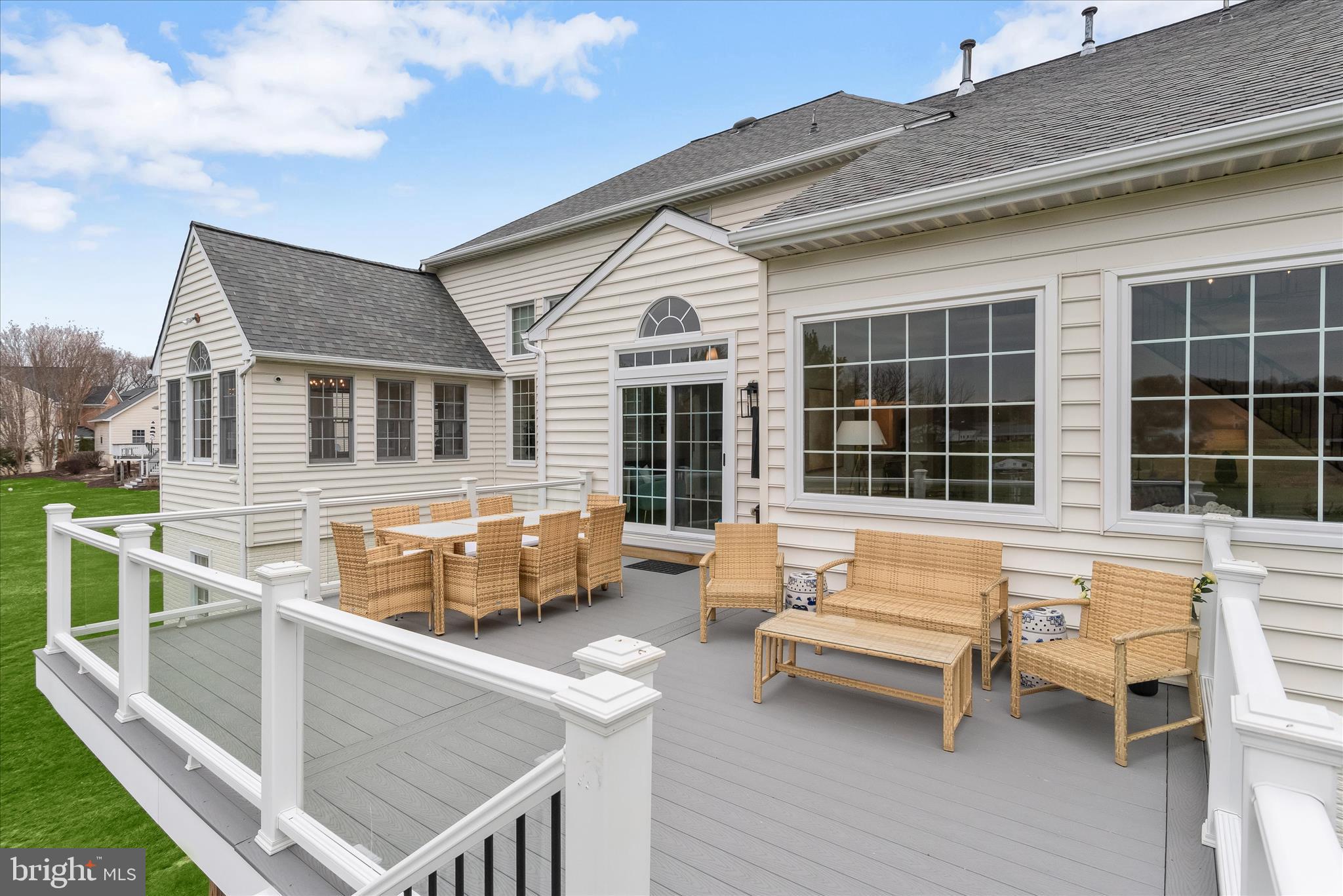 FOX VALLEY ESTATES - Residential