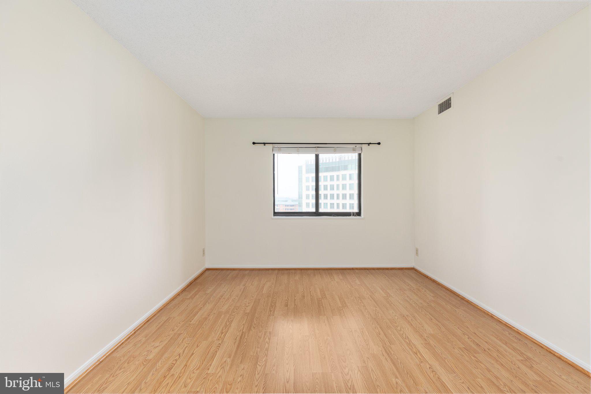 ALTA VISTA - Residential Lease