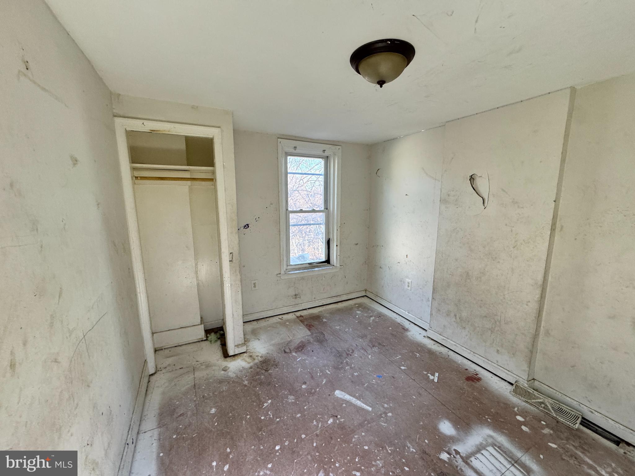 WILM #17 - Residential