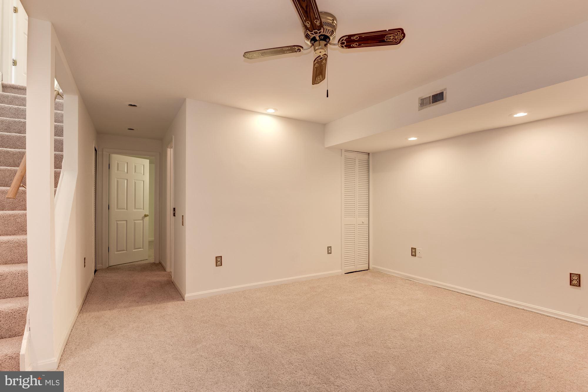 WOODSTONE - Residential Lease