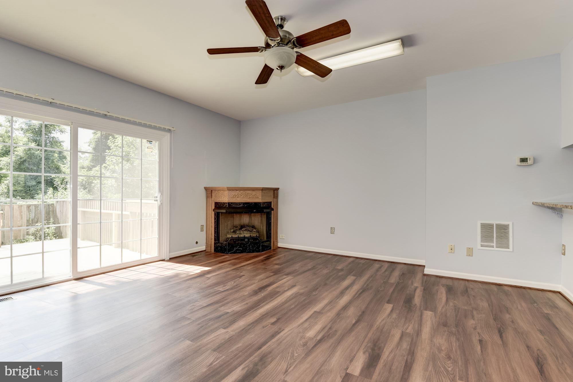 WOODSTONE - Residential Lease