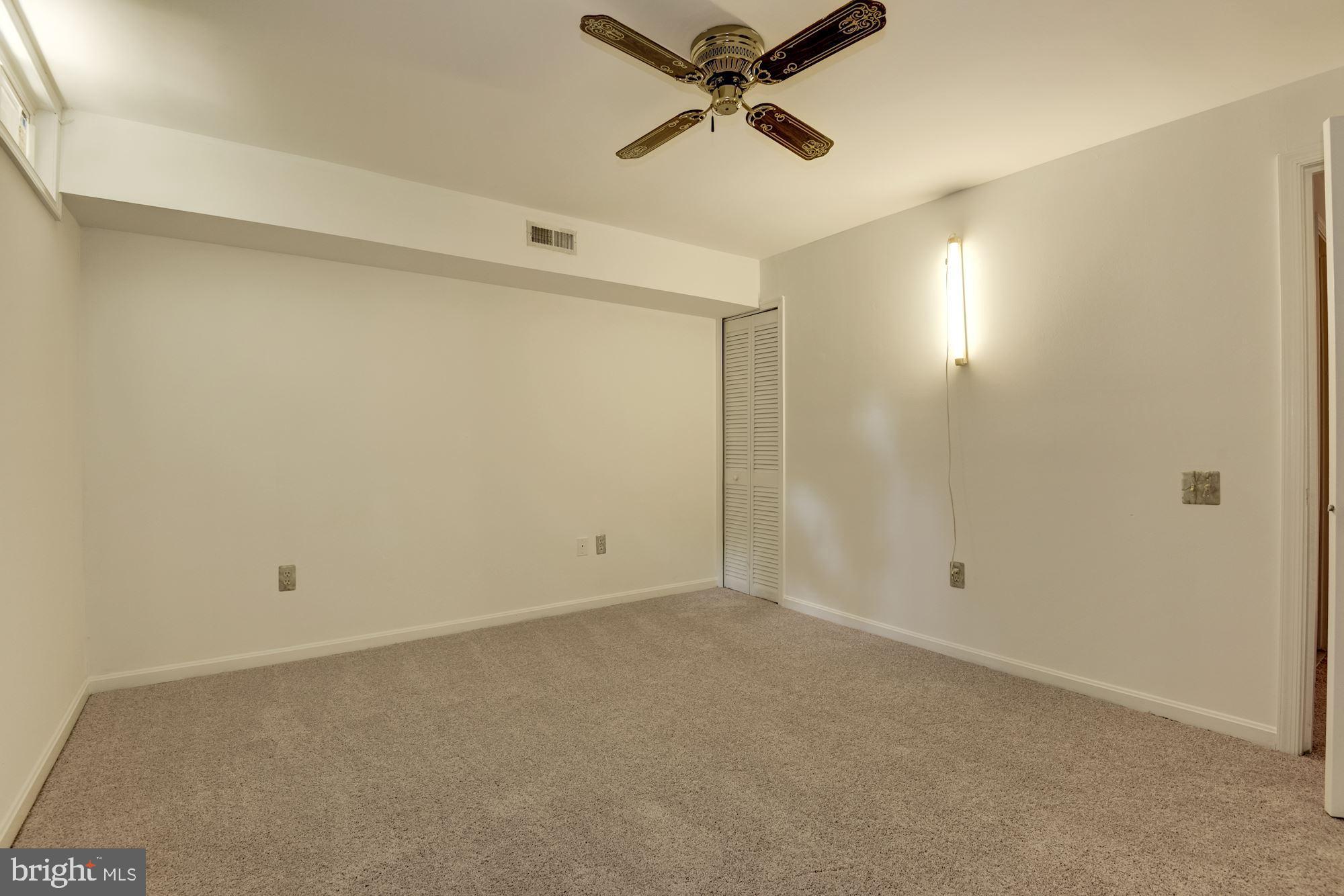 WOODSTONE - Residential Lease