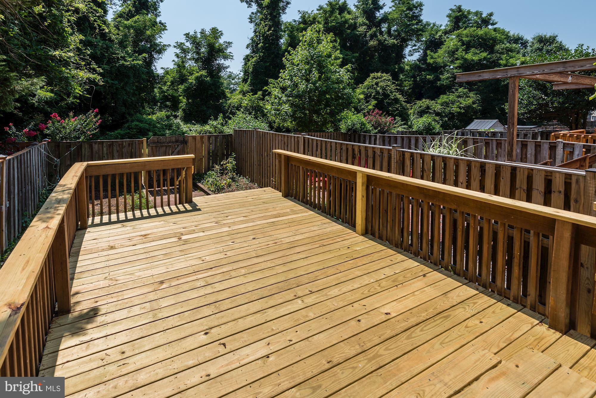 WOODSTONE - Residential Lease